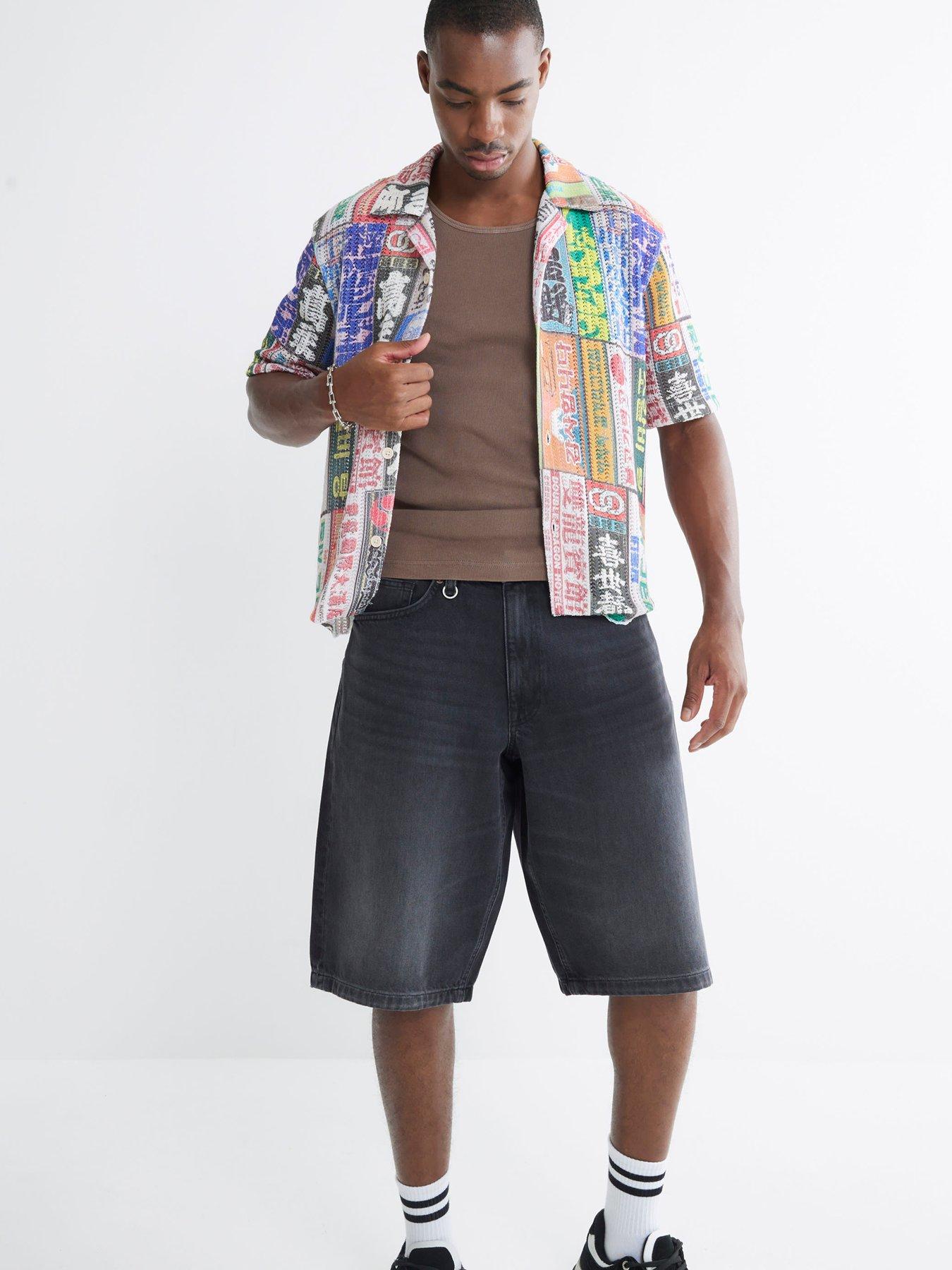 Image 3 of 4 of River Island Valdez Denim Shorts - Black