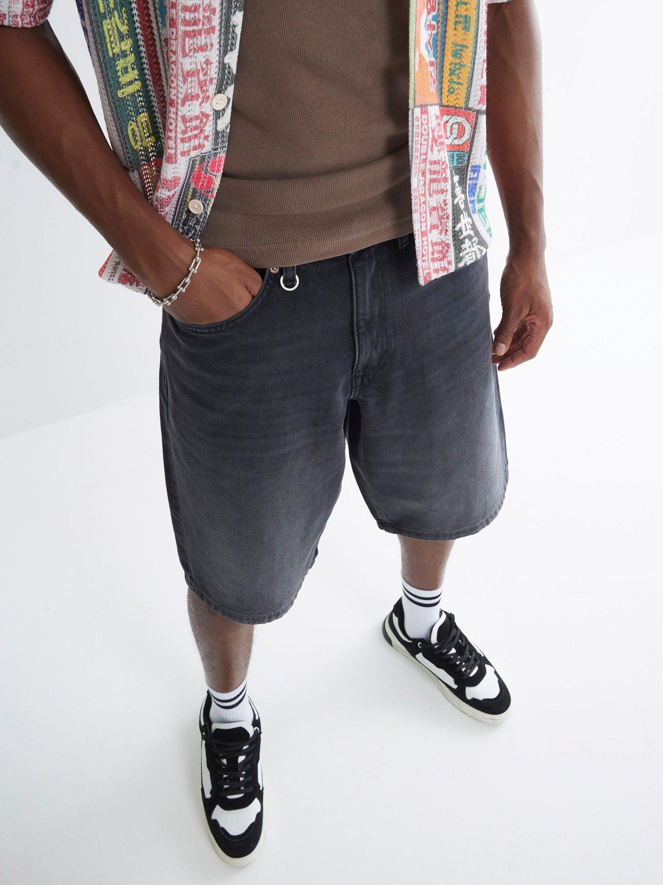 Image 4 of 4 of River Island Valdez Denim Shorts - Black