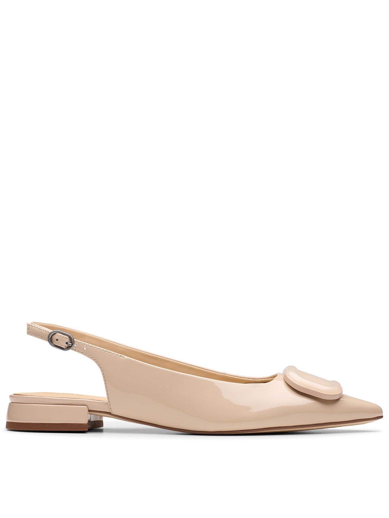 Clarks Sensa15 Trim Patent Shoes - Beige