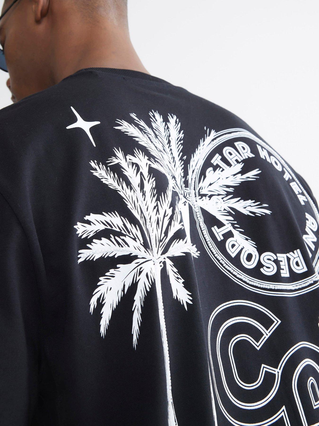 Image 4 of 4 of River Island Casa Hotel Graphic T-Shirt - Black
