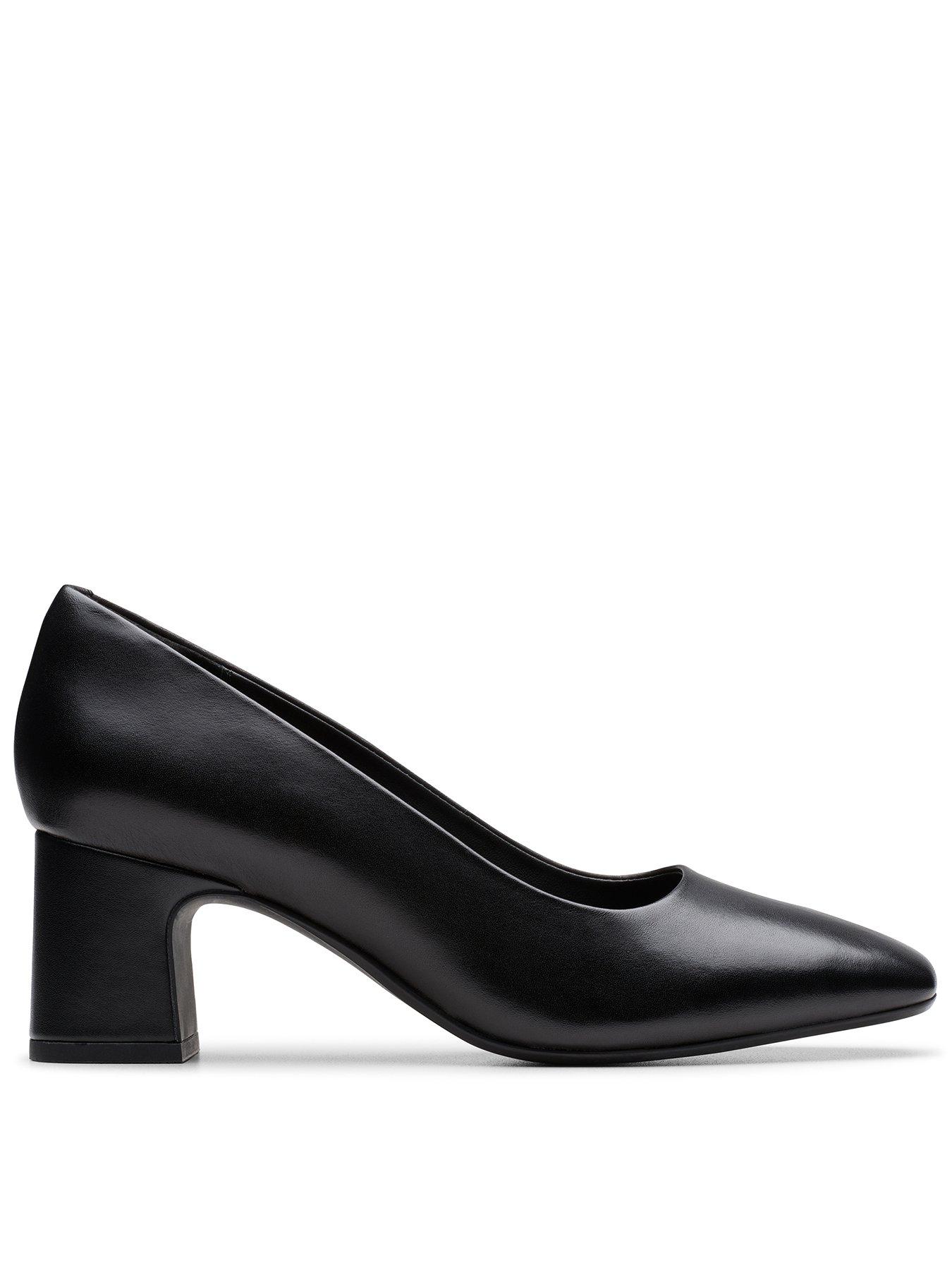 undefined Fernie Court Leather Shoes - Black