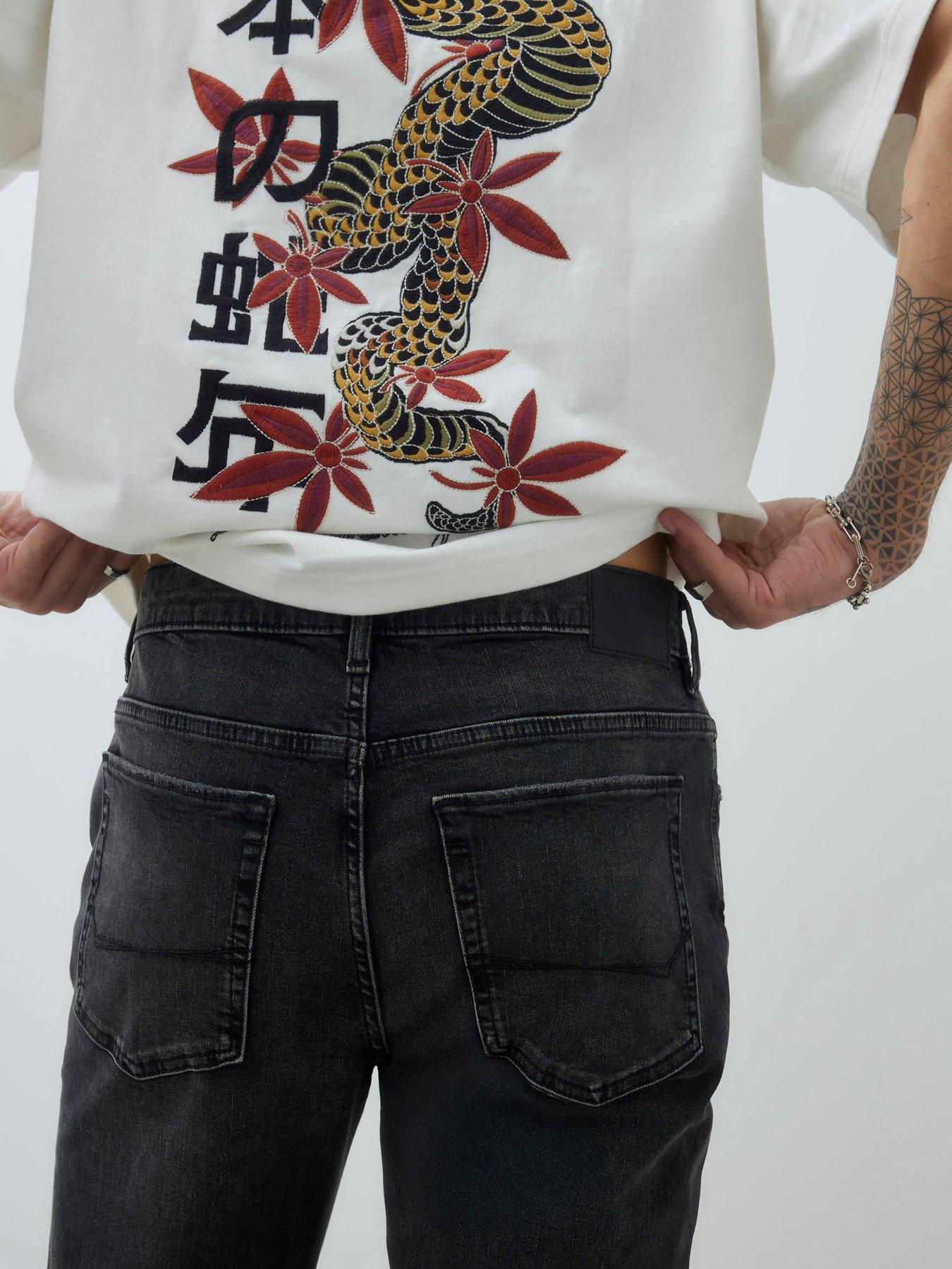  image of river-island-slim-fit-edric-washed-jean-black