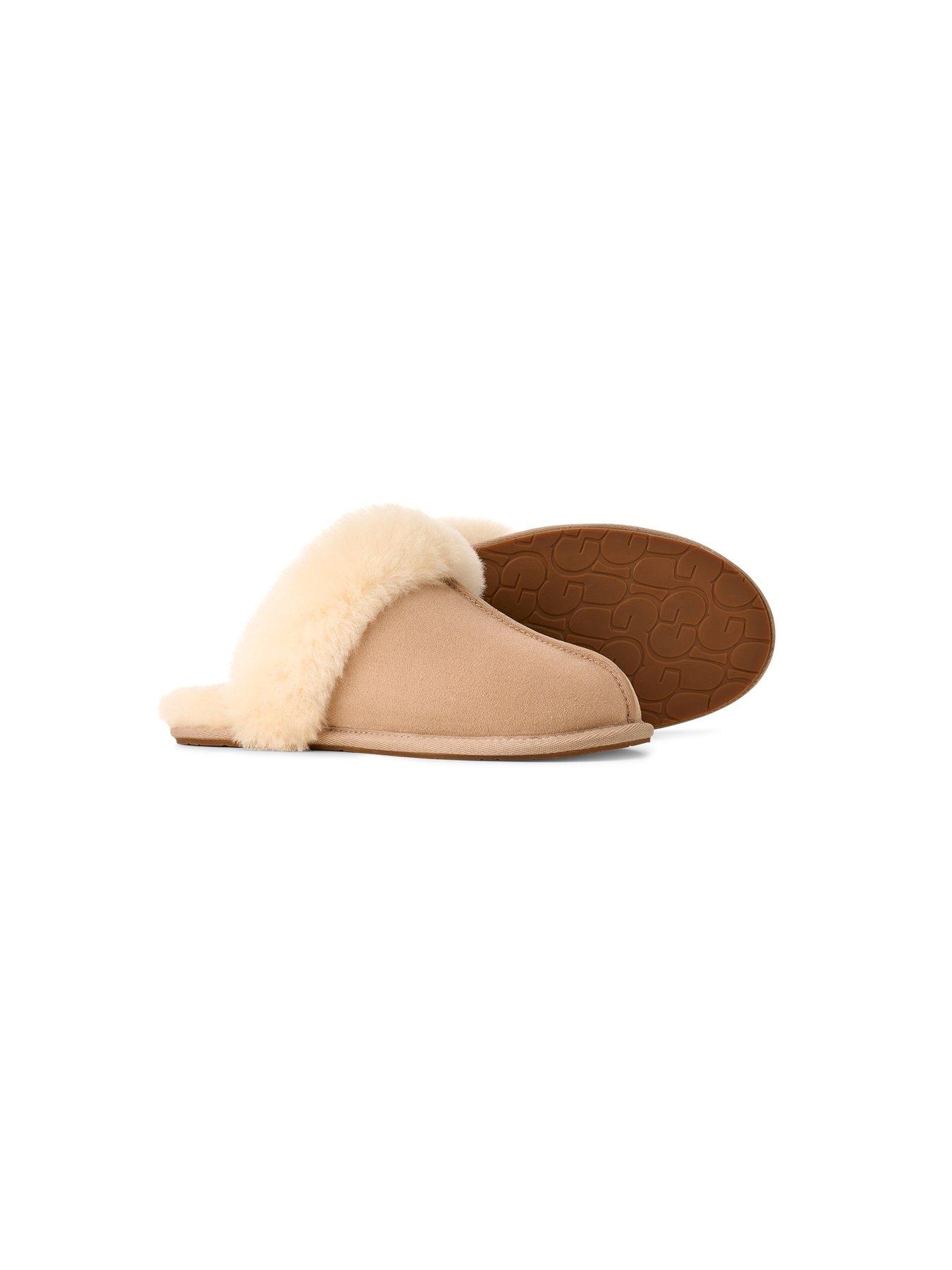  image of ugg-scuffette-ii-slippers-beige