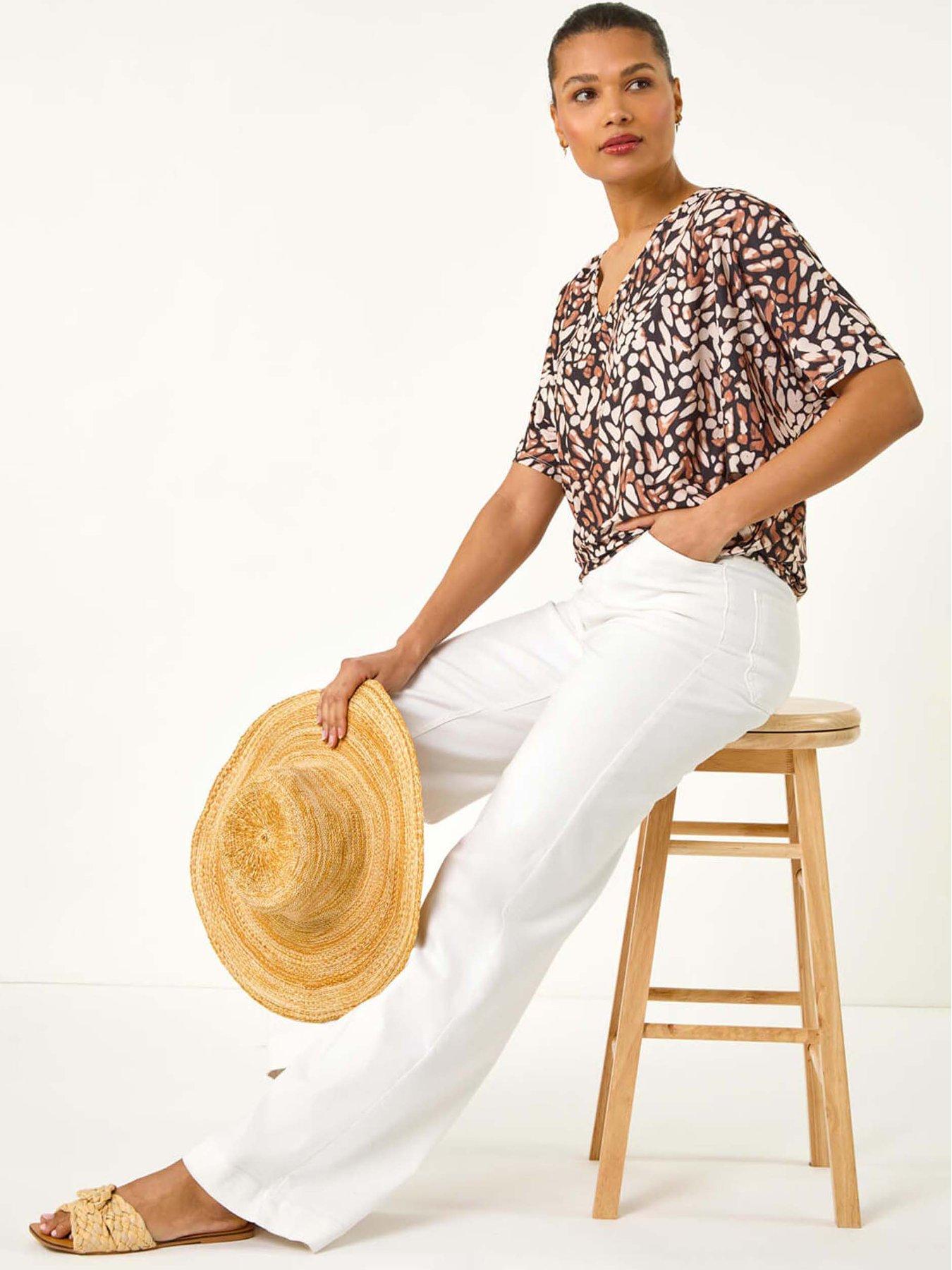 undefined Abstract Print V-neck Stretch Top - Tan