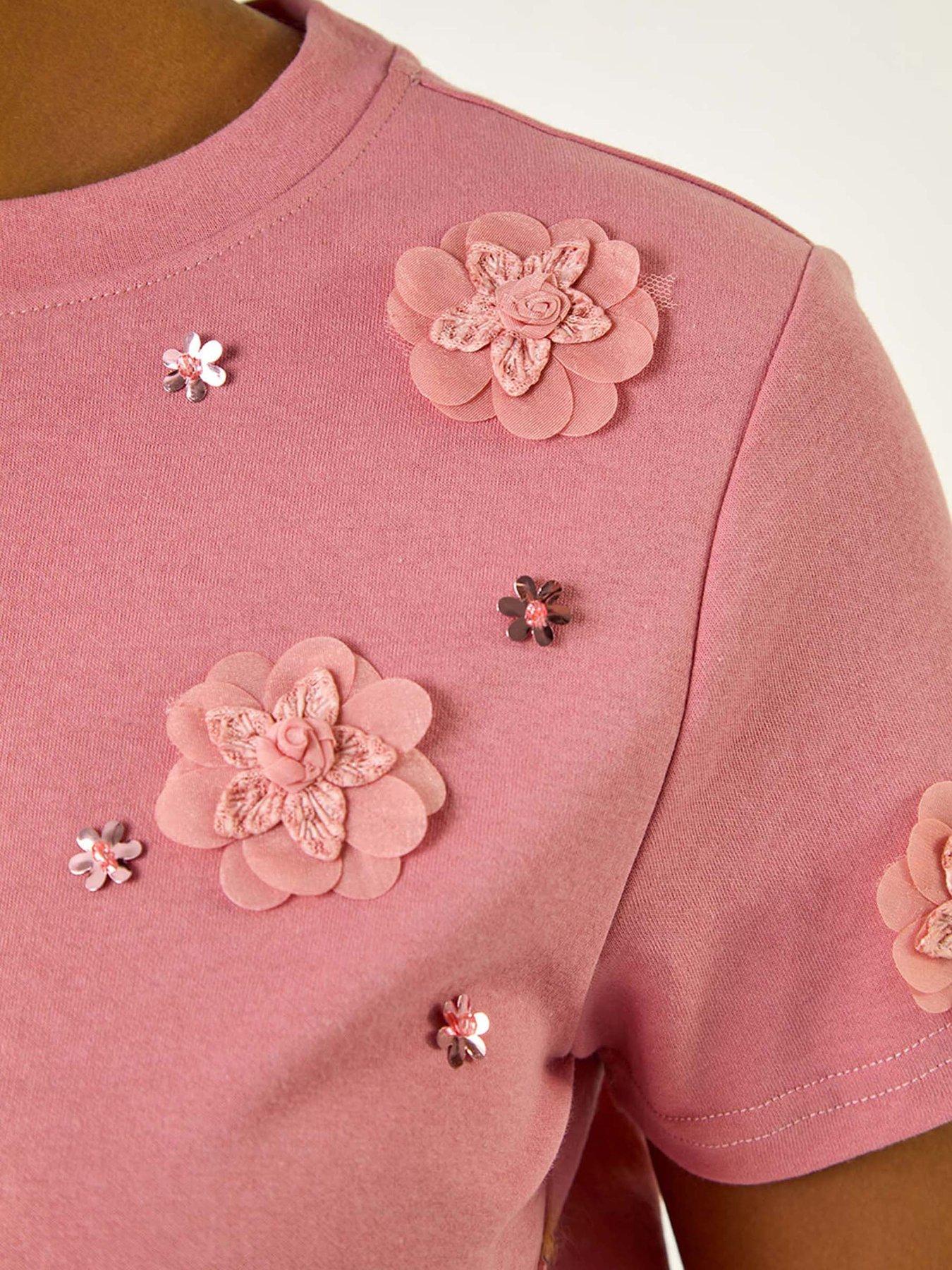 Image 5 of 5 of Roman Floral Applique T-shirt - Pink
