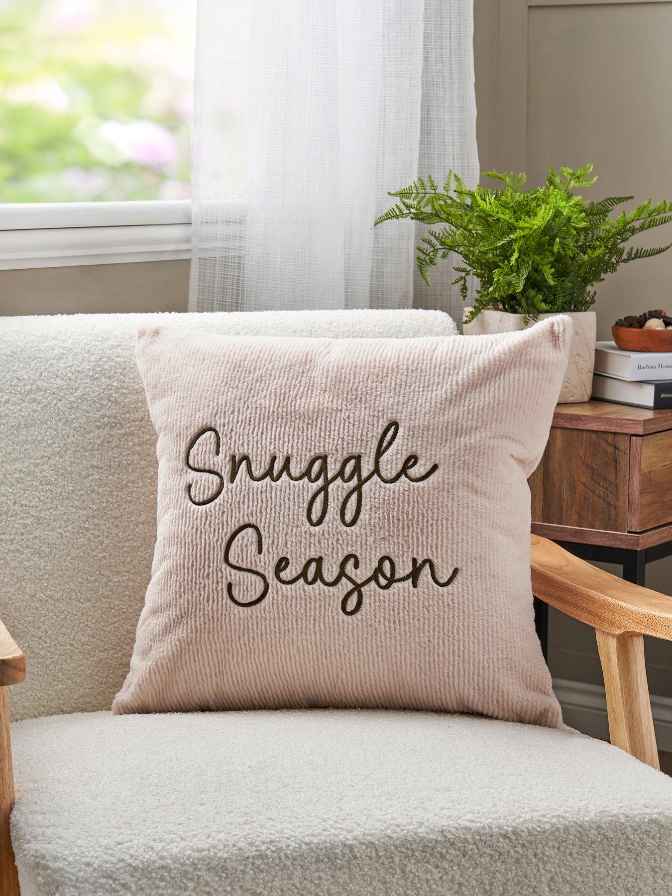 Very Home Snuggle Season Cushion