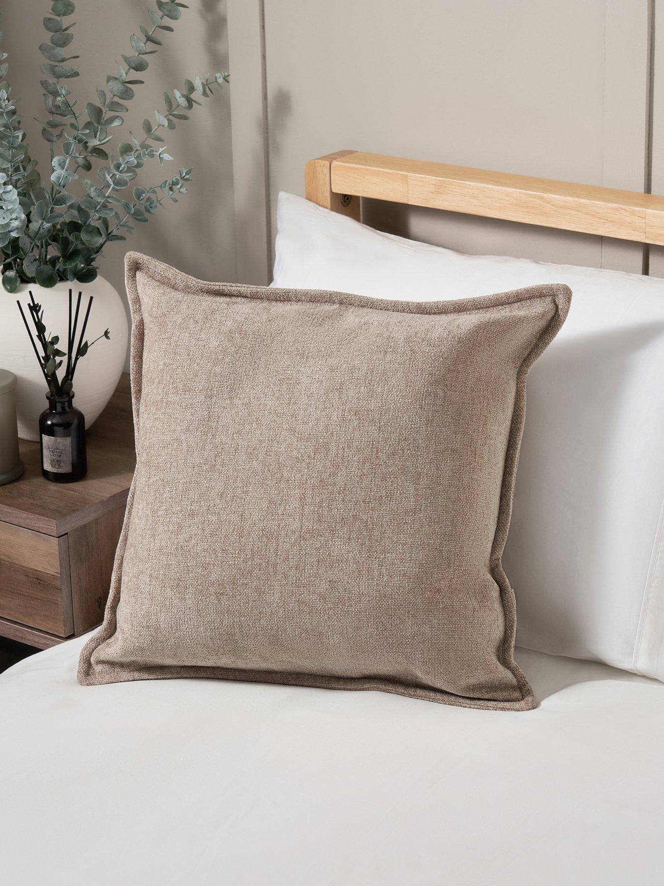 The Very Collection Oxford Chenille Cushion