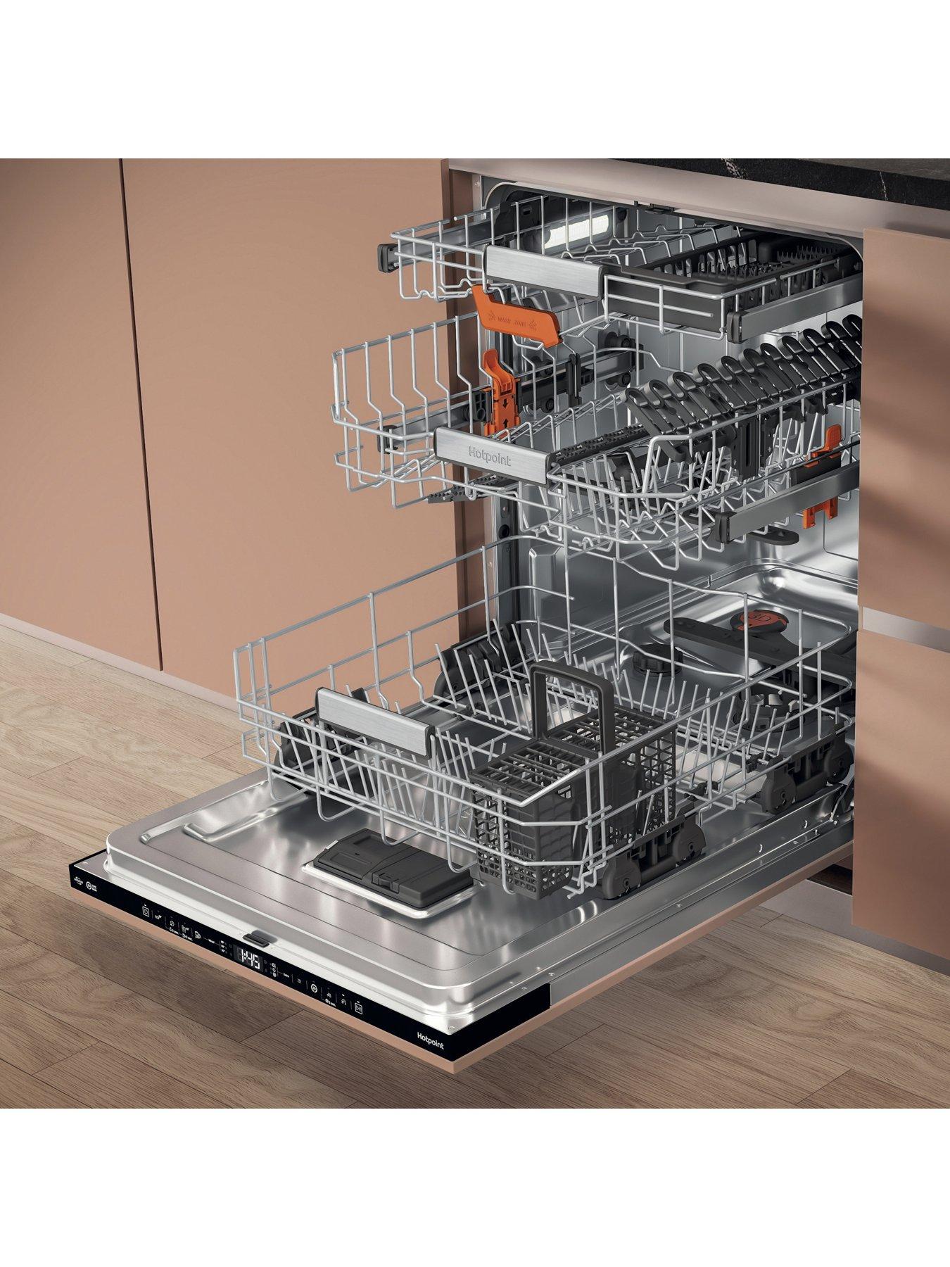  image of hotpoint-h8ia15m4tuuk-hydroforce-integrated-dishwasher-black