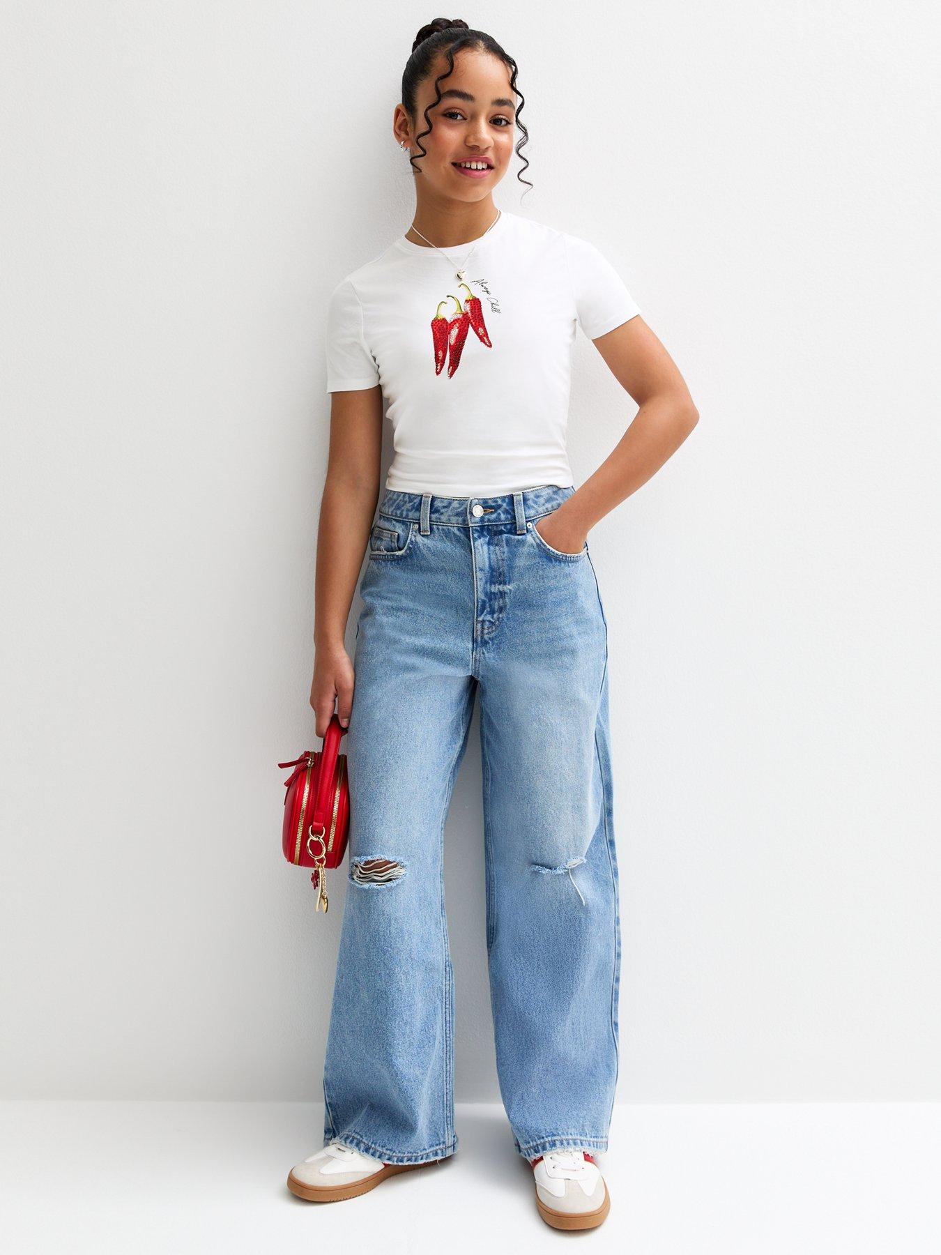 Image 3 of 4 of New Look 915 Girls Always Chill Embellished Chilli T-Shirt - White