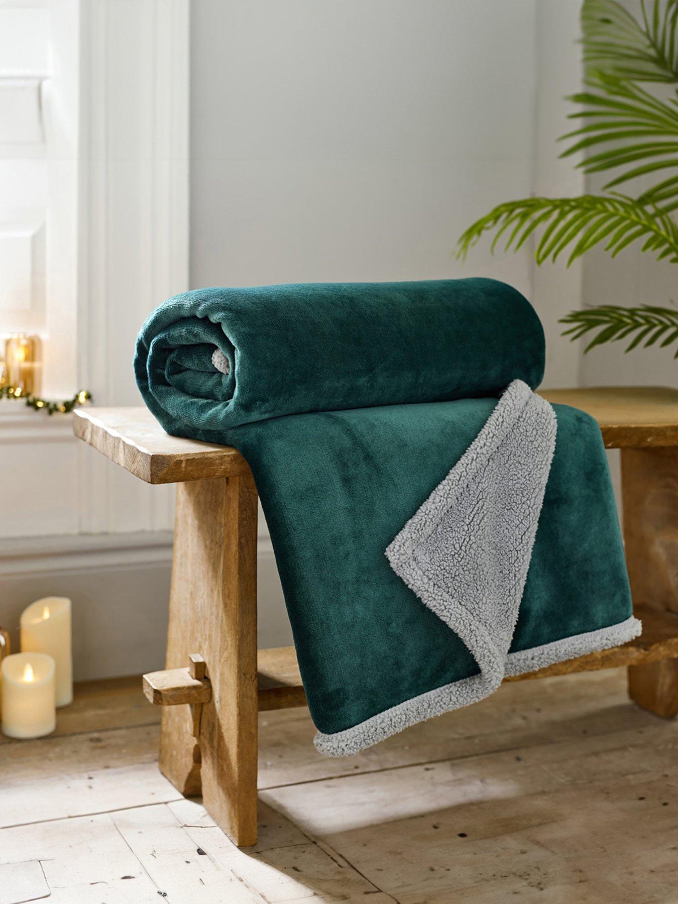 undefined Hazelwood Sherpa Throw 130x170cm