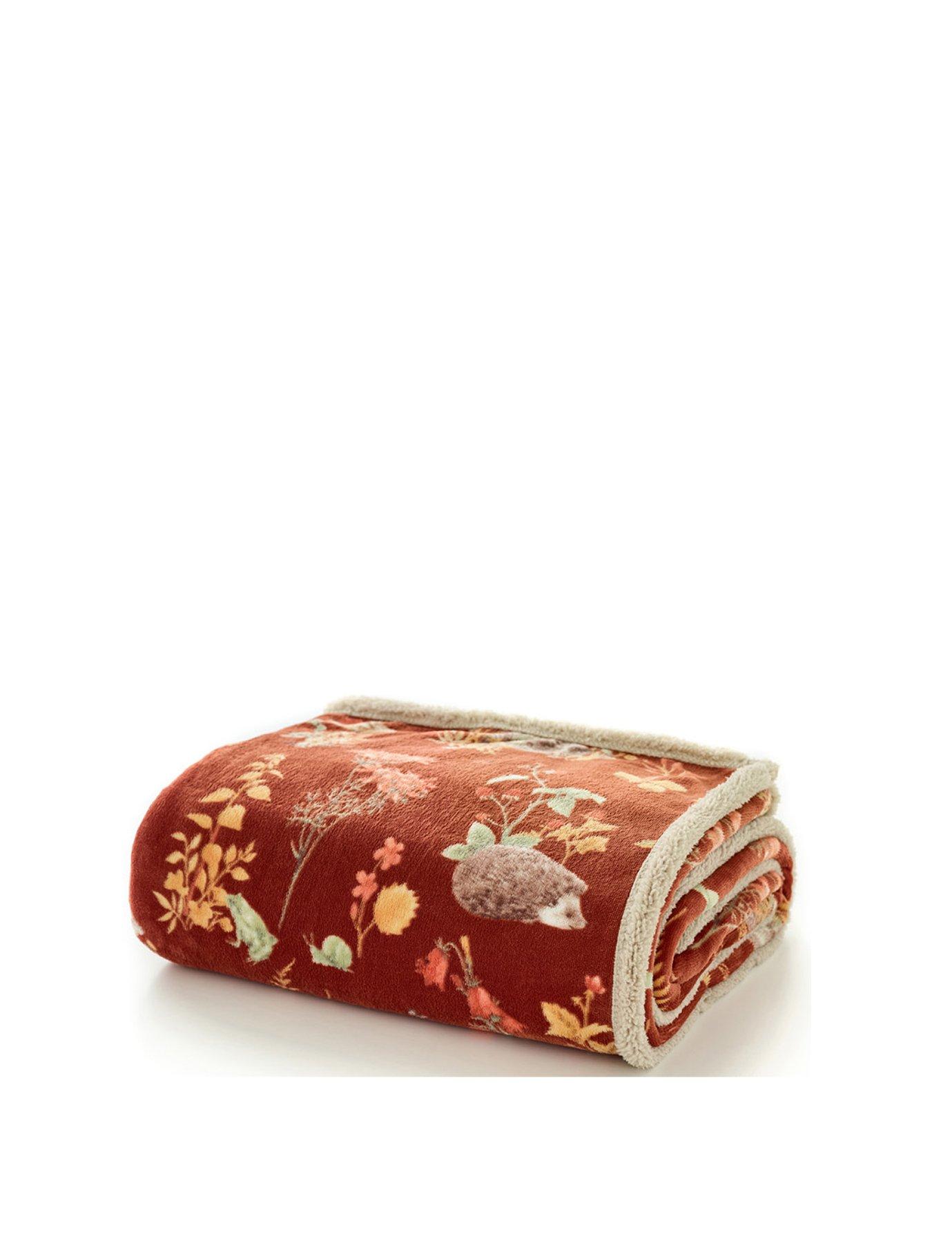 Image 2 of 3 of Deyongs Autumnal Woodland Sherpa Throw 130x170cm