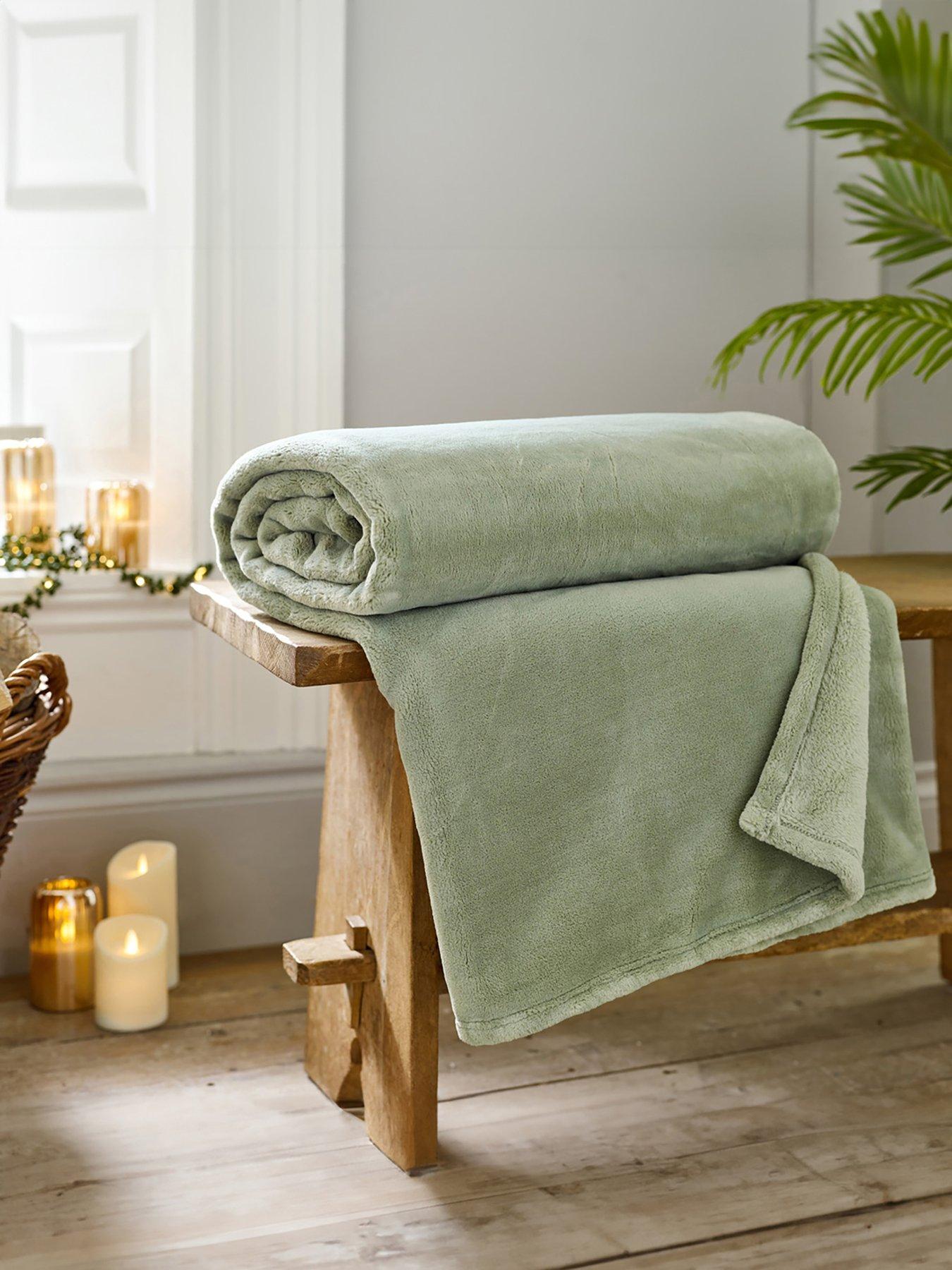 undefined Coco Touch Plain Throw 140x180cm