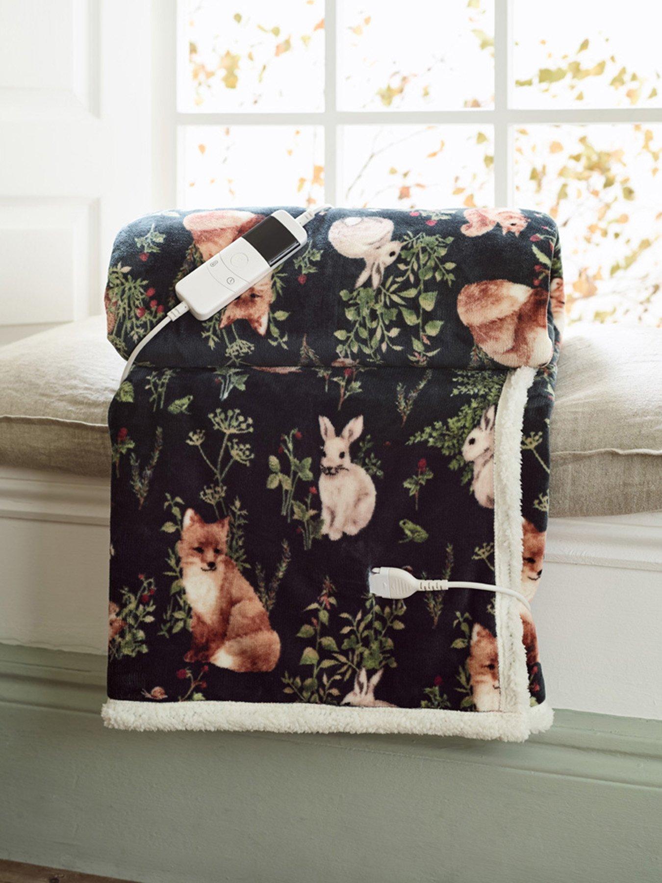  image of deyongs-heated-sherpa-throw-woodland-wildlife-140x180cm