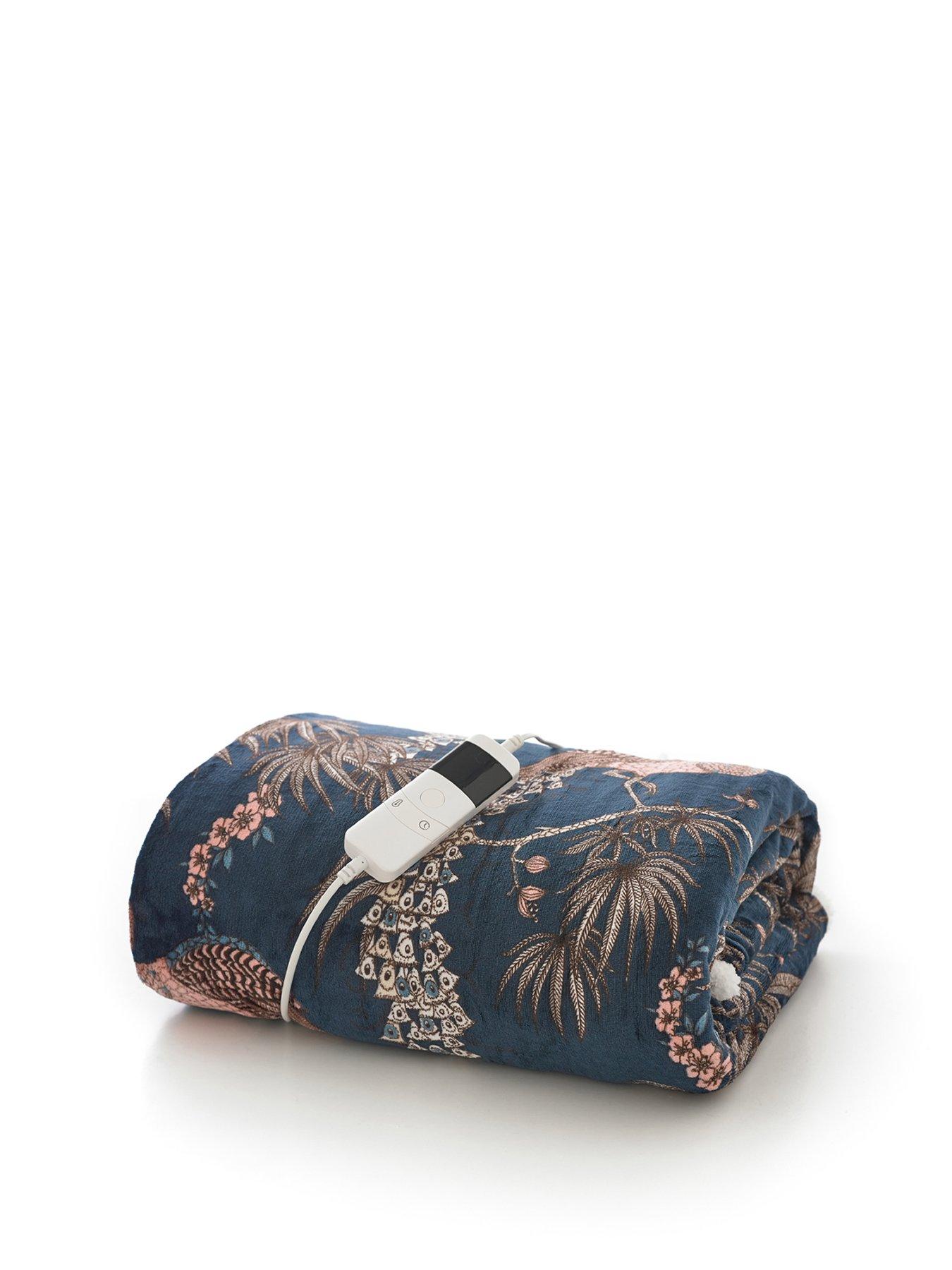 Image 2 of 5 of Deyongs Heated Sherpa Throw - Peacock 140x180cm