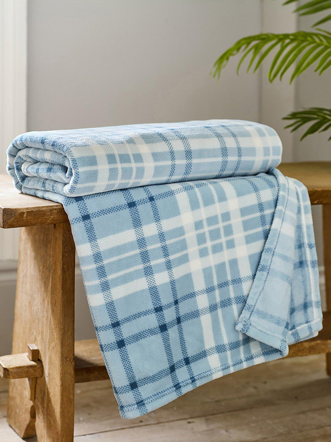 deyongs-snuggle-touch-check-throw-140x180cm