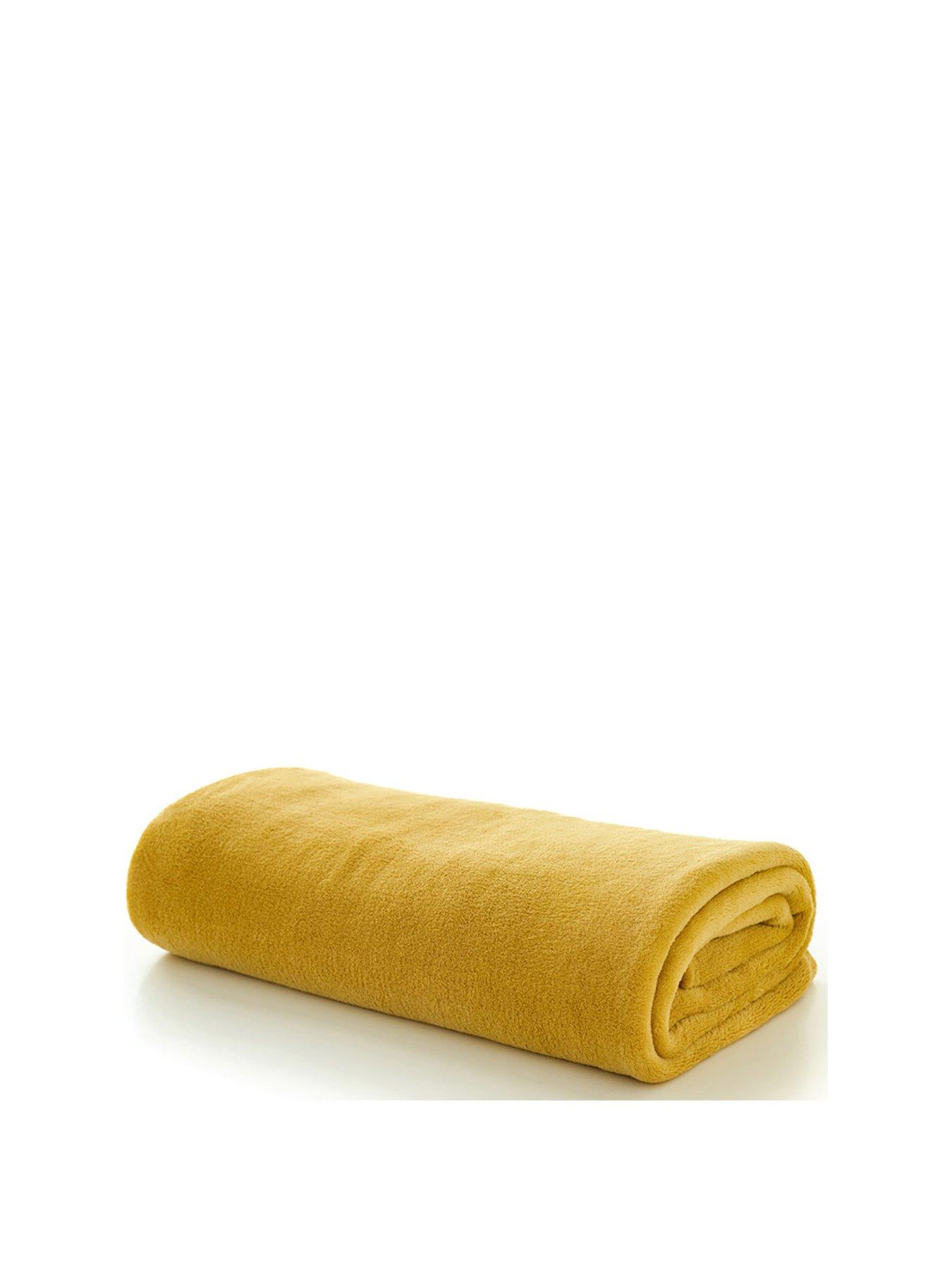 Image 2 of 2 of Deyongs Snuggle Touch Throw Autumn 140x180cm