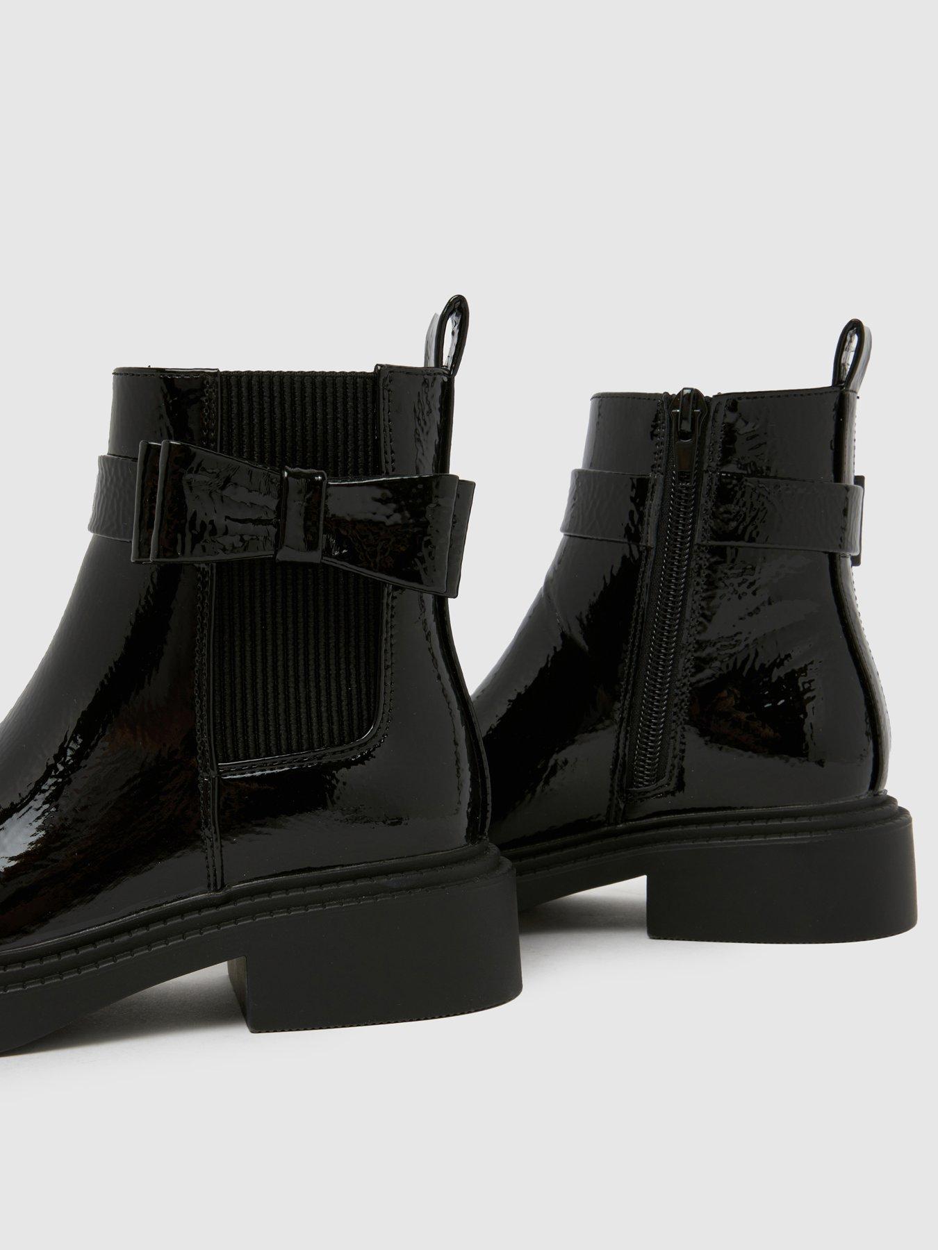 Image 4 of 4 of Schuh Youth Cait Bow Chelsea Boot - Black