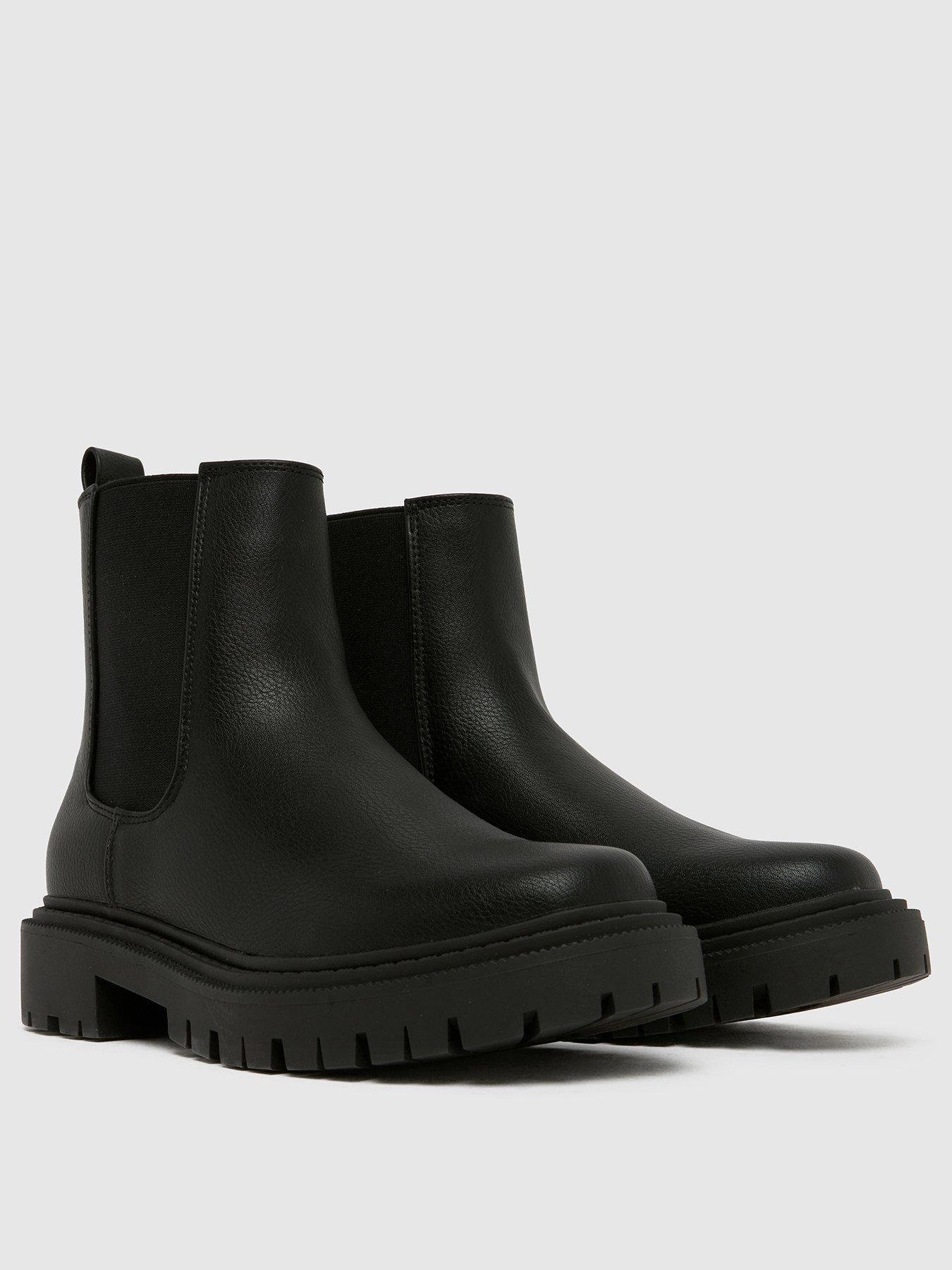 Image 2 of 4 of Schuh Youth Click Chunky Chelsea Boots - Black