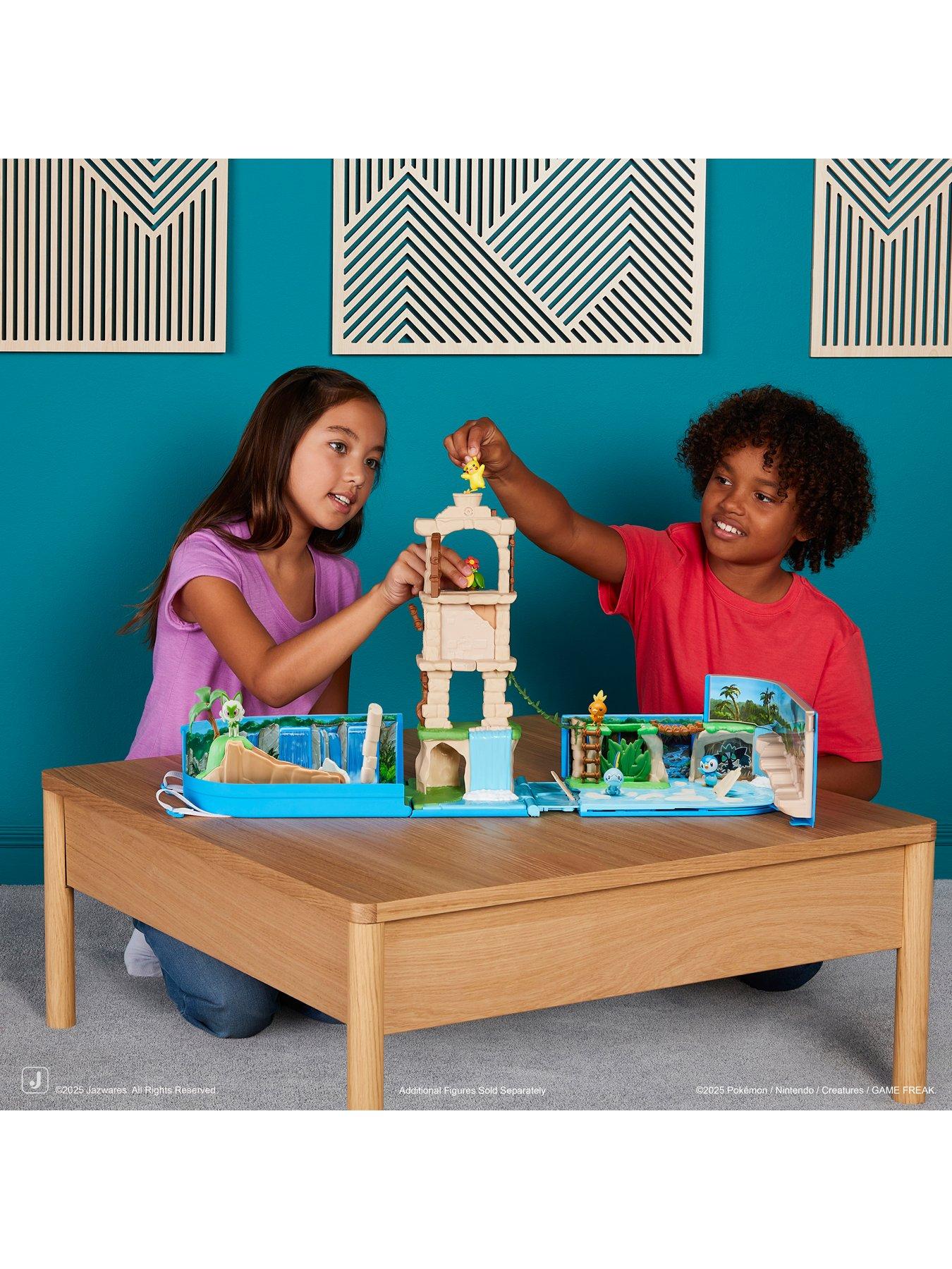 Image 3 of 8 of Pokemon Carry Case Battle Ruins Playset - Portable Transforming Backpack Playset