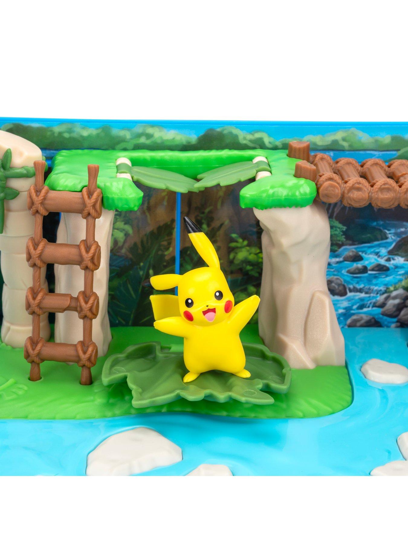 Image 5 of 8 of Pokemon Carry Case Battle Ruins Playset - Portable Transforming Backpack Playset