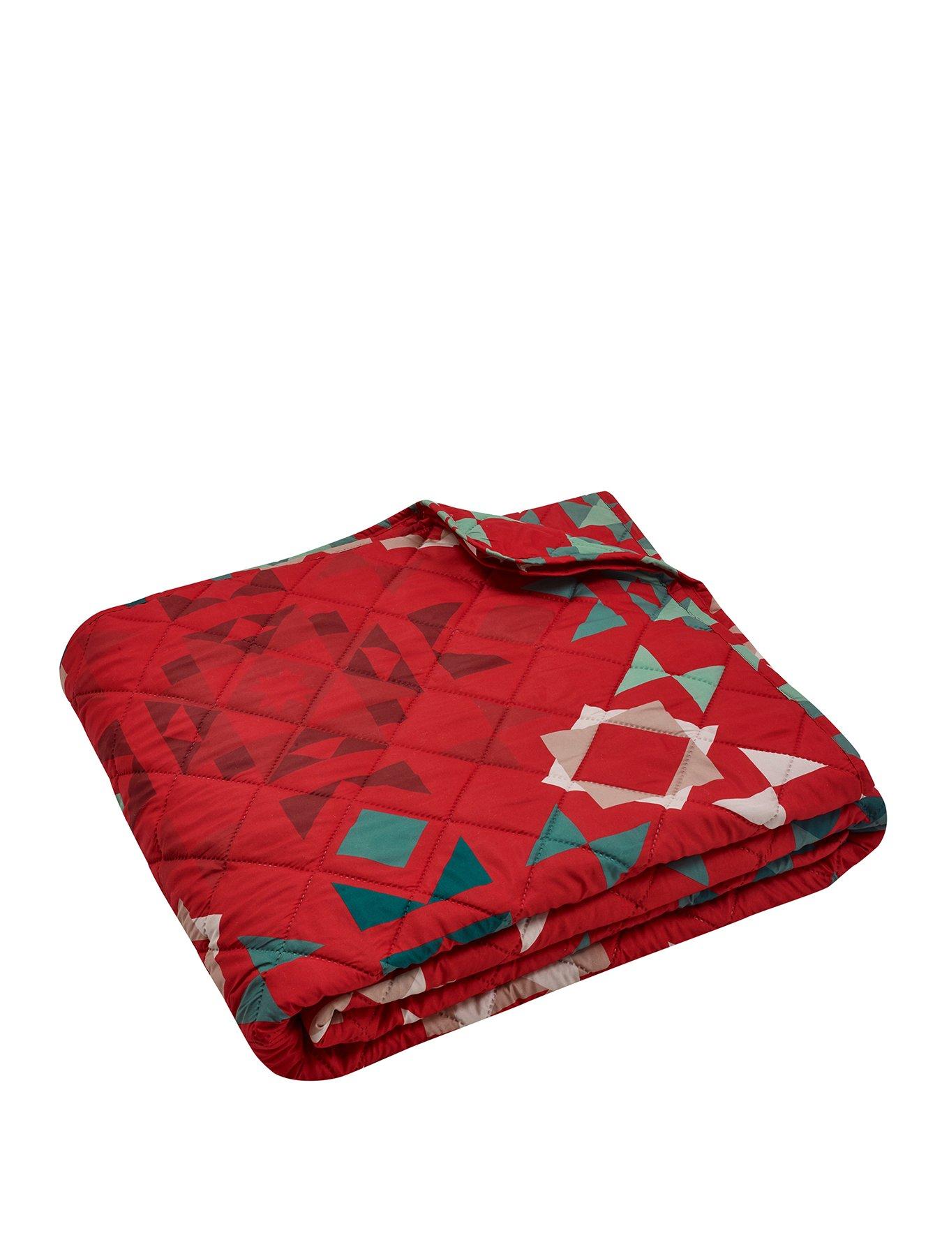 Image 2 of 3 of Catherine Lansfield Christmas Patchwork Bedspread- 220x230cm