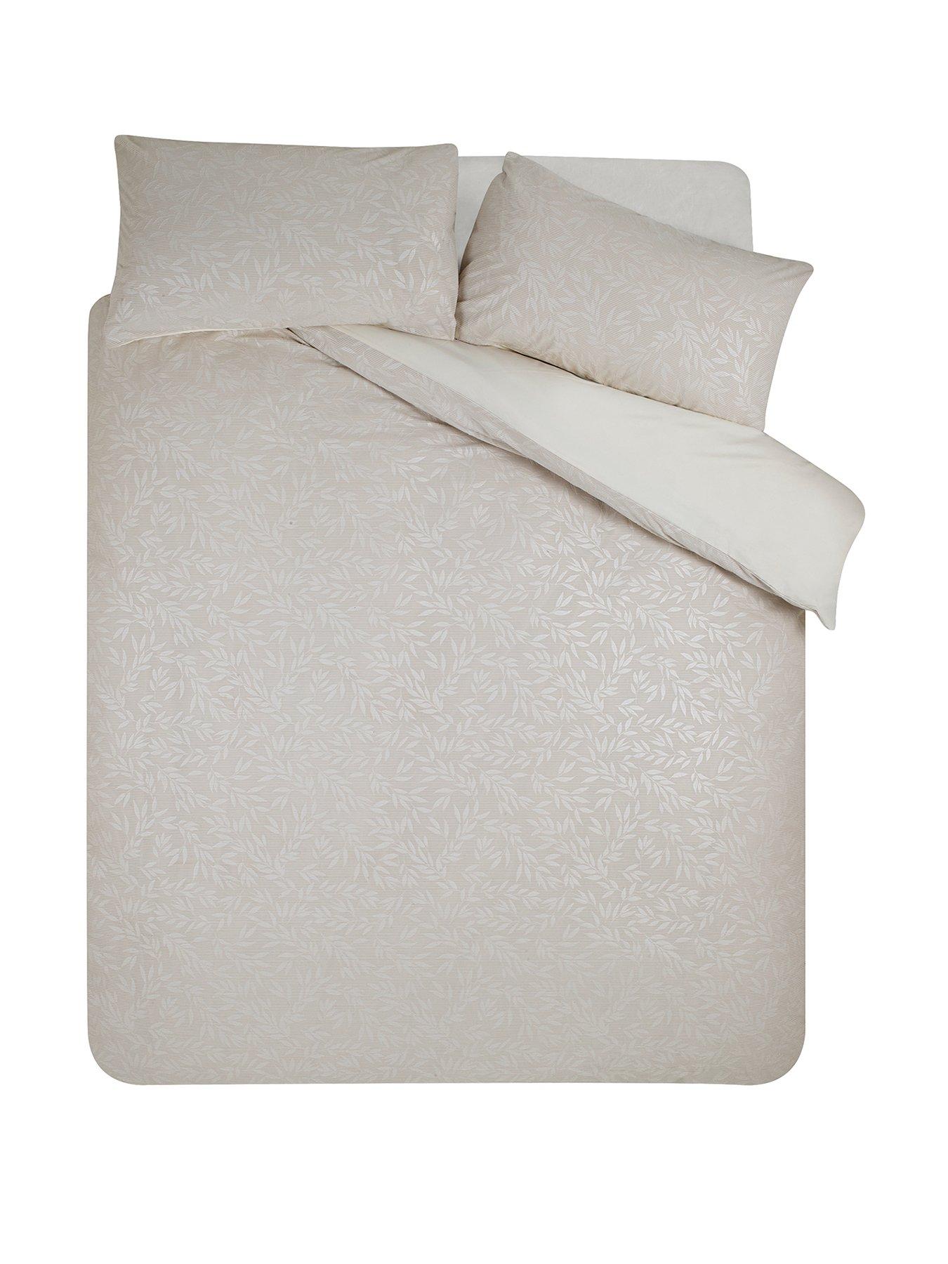 Image 2 of 5 of Catherine Lansfield Corded Leaves Duvet Set