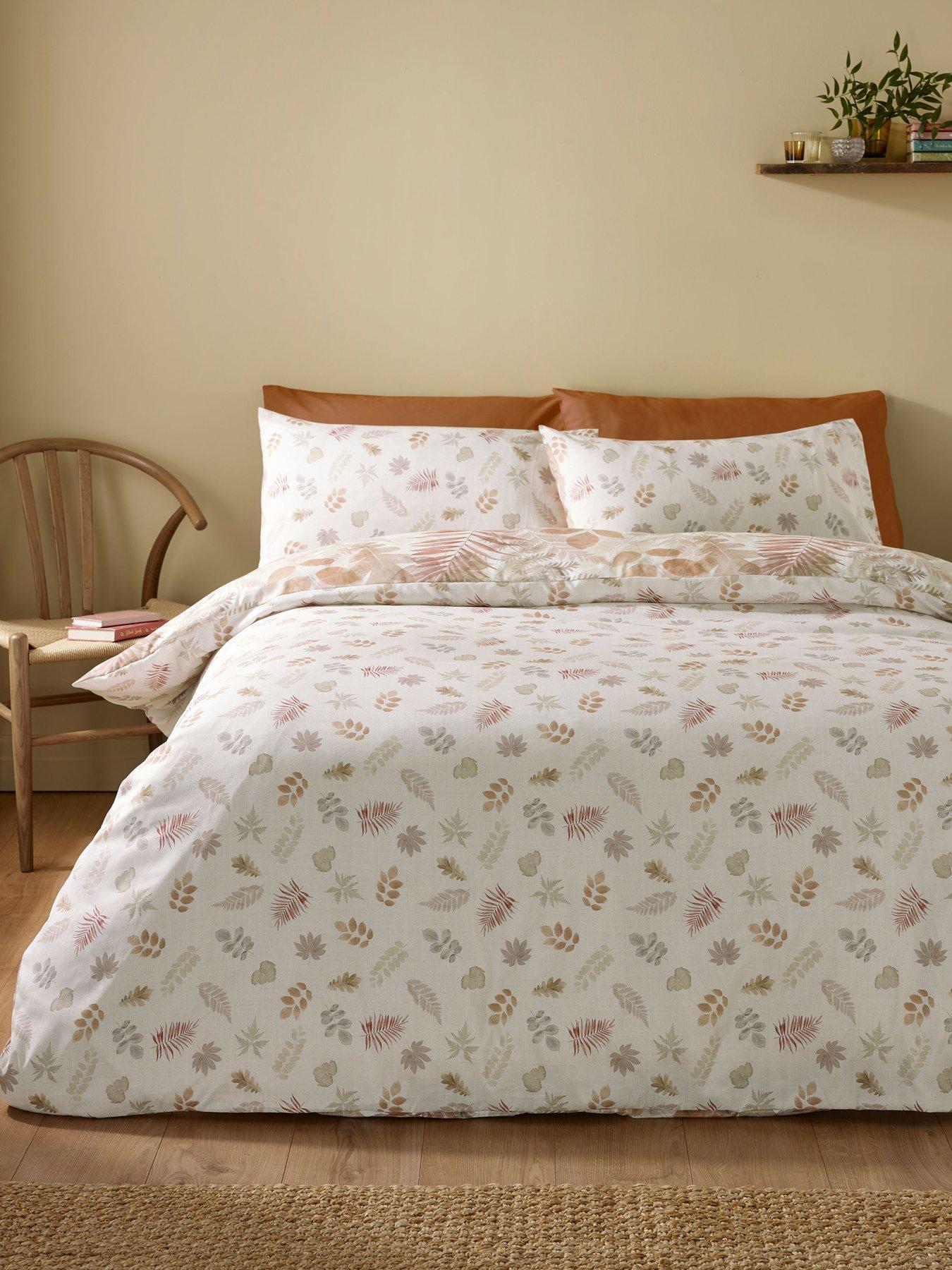 Image 4 of 6 of Catherine Lansfield Autumn Leaves Duvet Cover&nbsp;Set