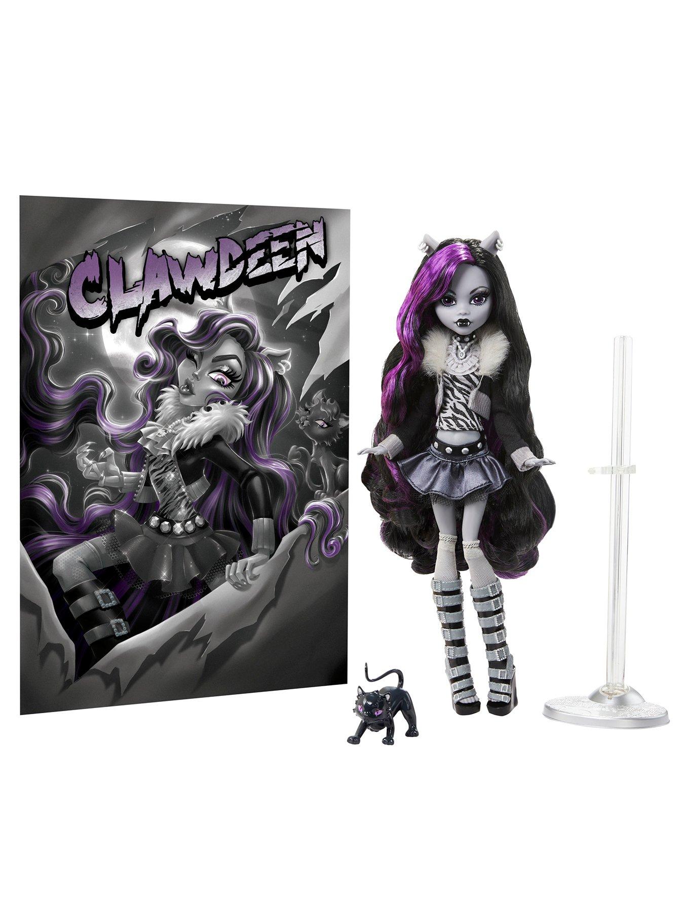 Image 2 of 6 of Monster High Doll Reel Drama Clawdeen Wolf