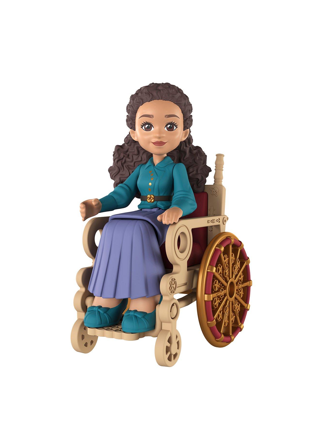 Image 4 of 7 of Wicked Students of Shiz 5 Small Dolls &amp; Accessories