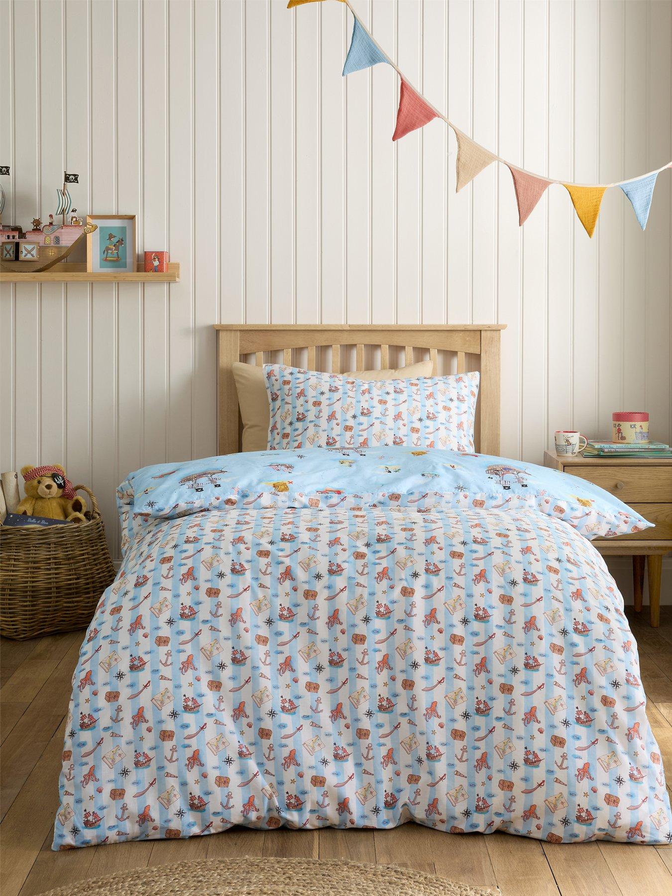 image of belle-boo-pirates-reversible-100-cotton-duvet-set-blue