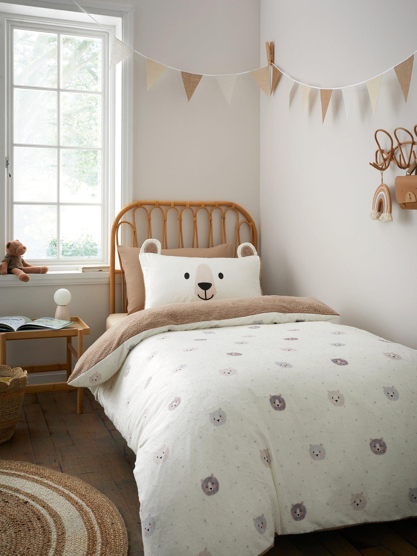 Image 3 of 6 of Catherine Lansfield Cosy Bear Duvet Set