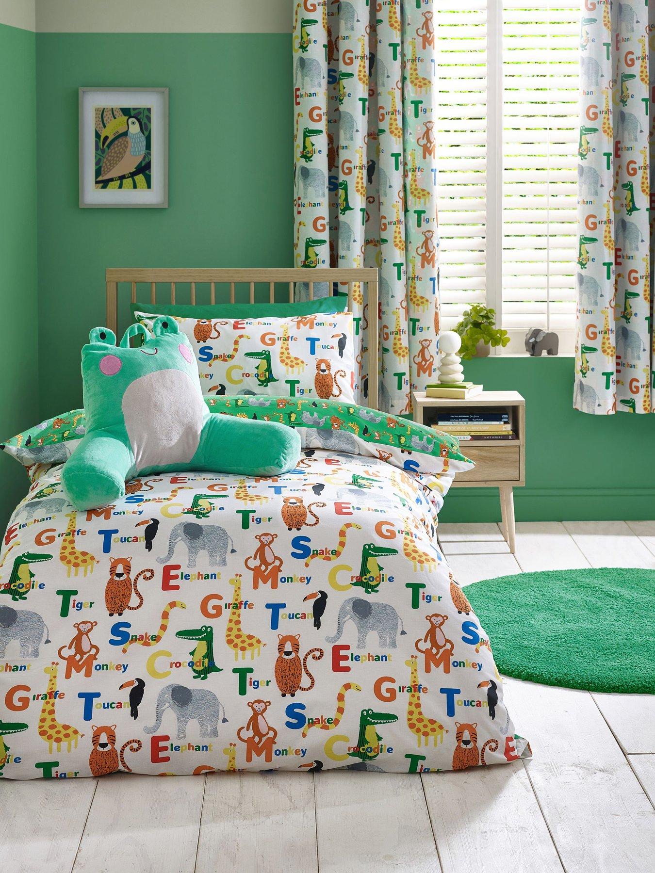 Image 1 of 6 of Catherine Lansfield Animal Magic Duvet Set