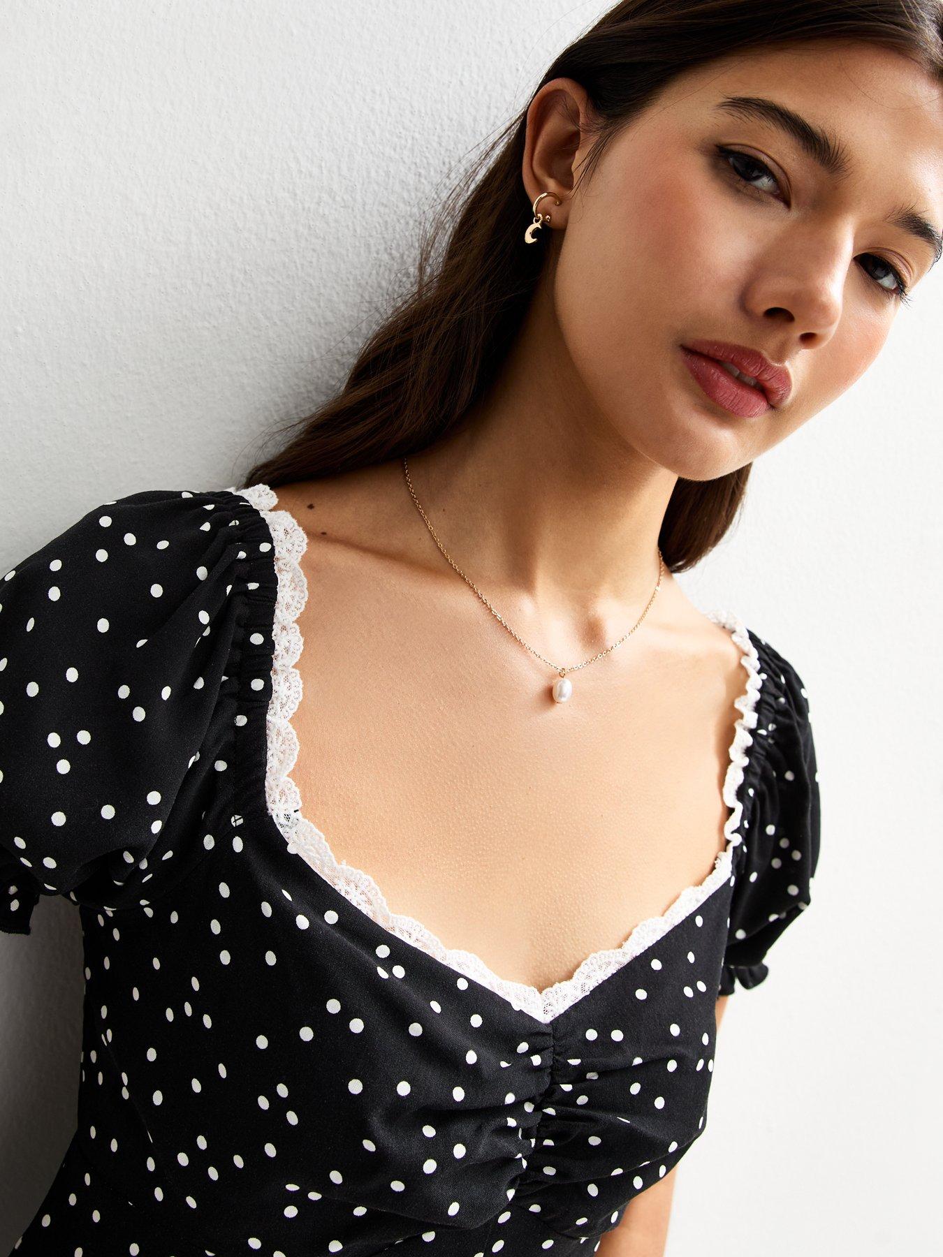 Image 4 of 4 of New Look Black Polka Dot Lace Trim Playsuit