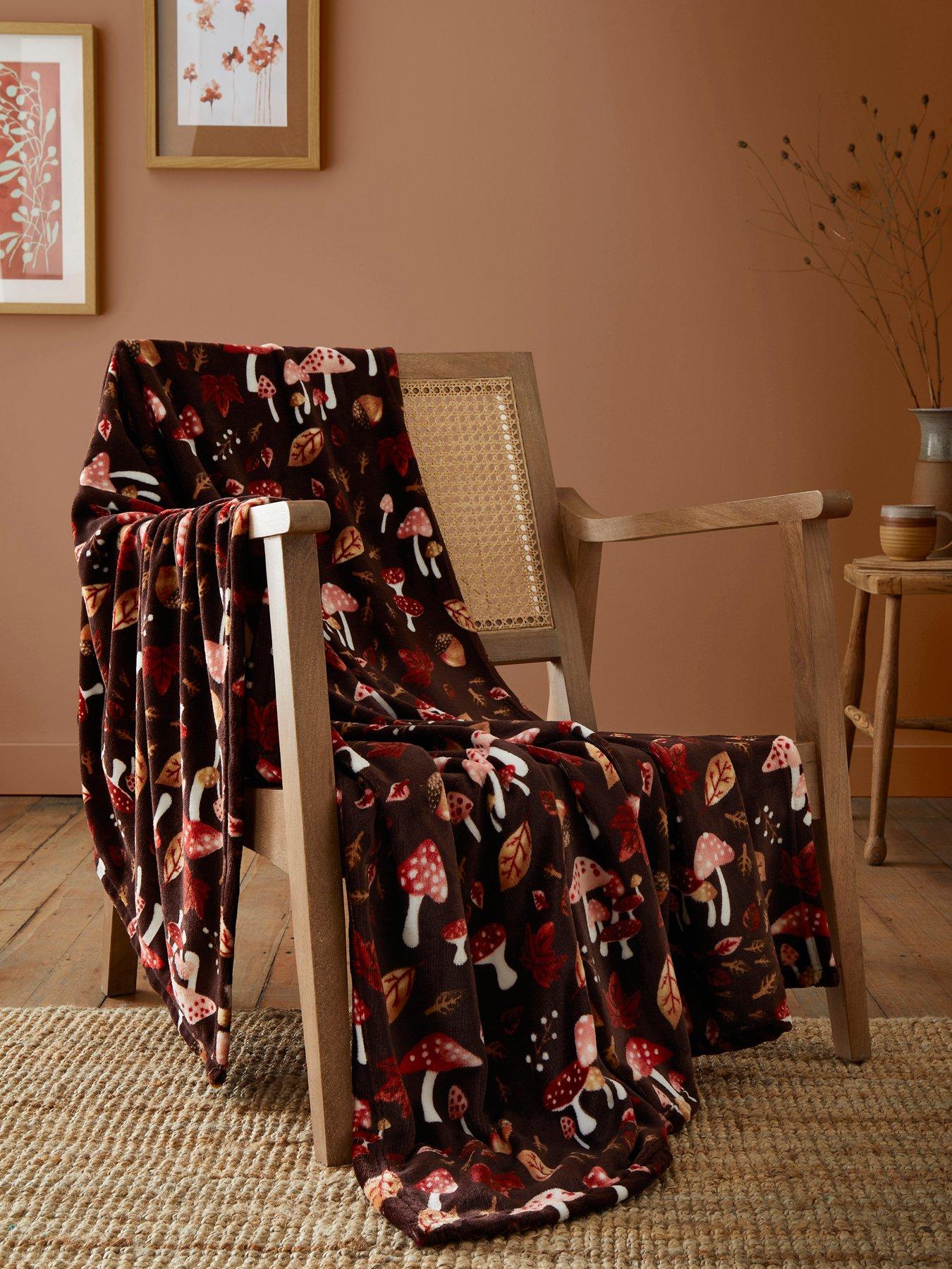 undefined Woodland Dreams -fleece 120 X 150cm Throw