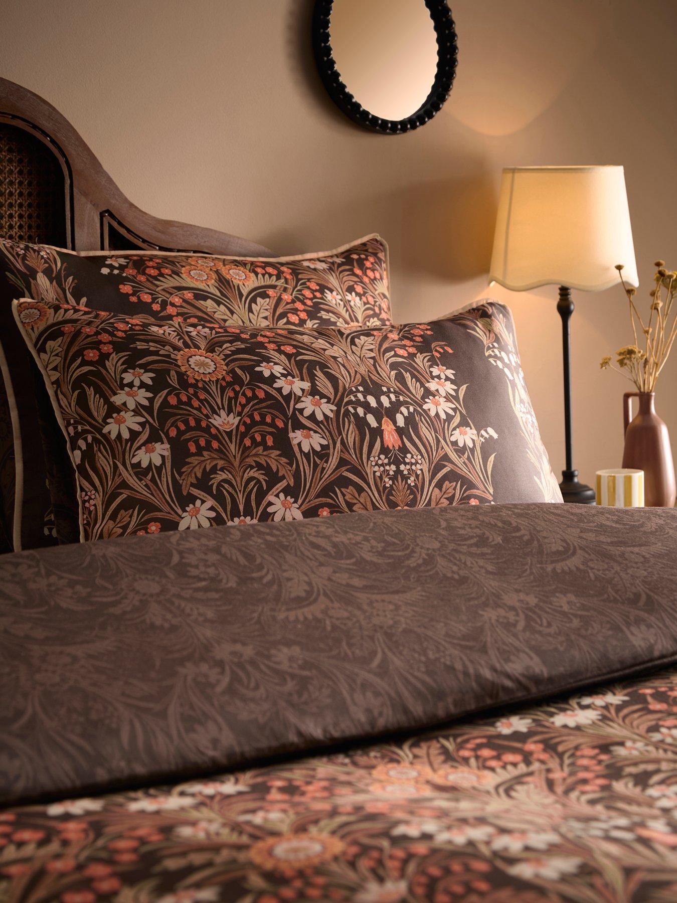 Image 3 of 5 of Appletree Audrey -100% Cotton Double Duvet Cover Set