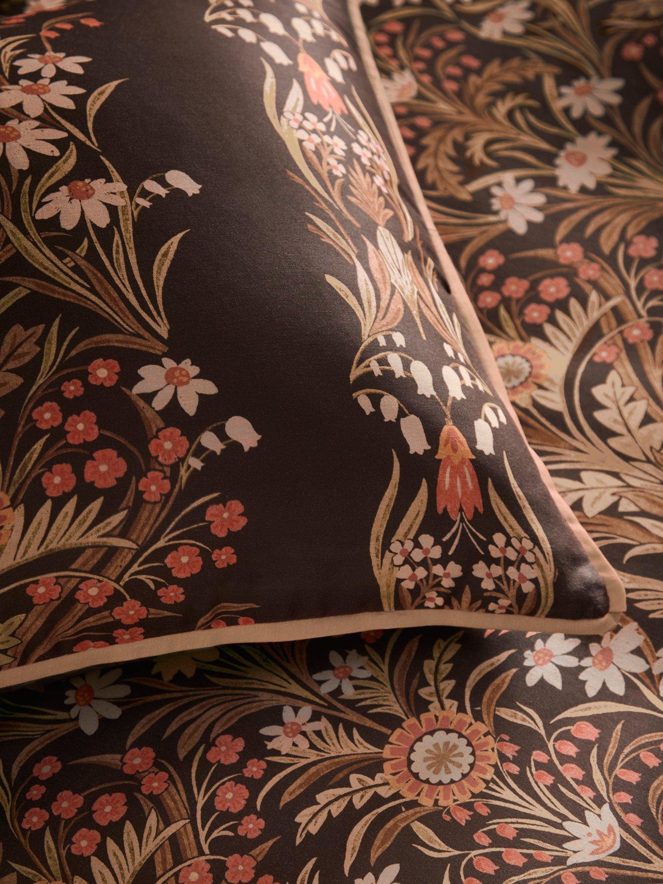 Image 4 of 5 of Appletree Audrey -100% Cotton Double Duvet Cover Set