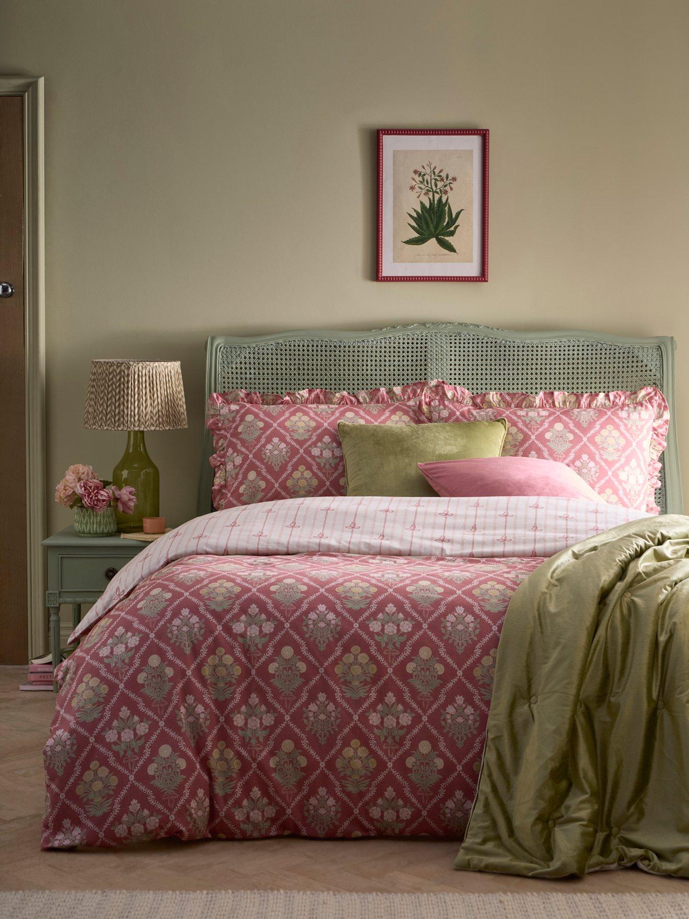 Image 4 of 4 of Appletree Aurelia 100% Cotton Duvet Cover Set