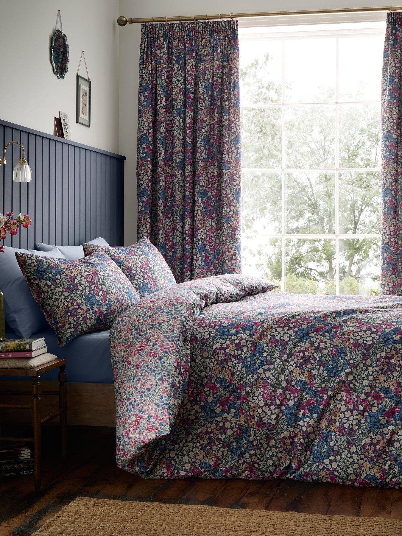 Dreams & Drapes Bessie Reversible Duvet Cover Set