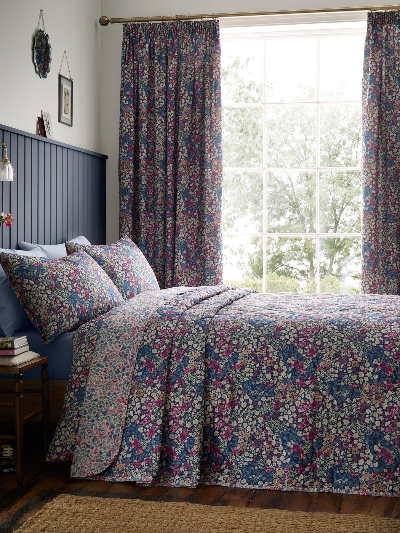 Dreams & Drapes Bessie Quilted Bedspread