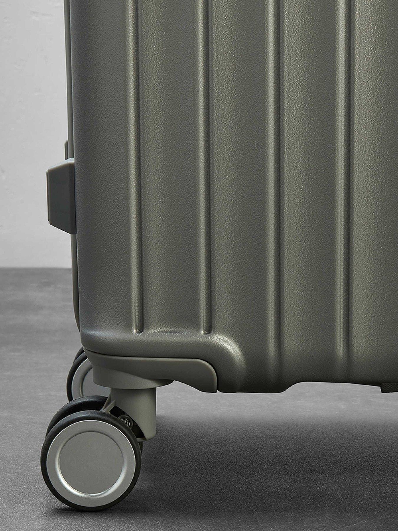 Image 3 of 4 of Rock Luggage Aspen Charcoal Medium Suitcase