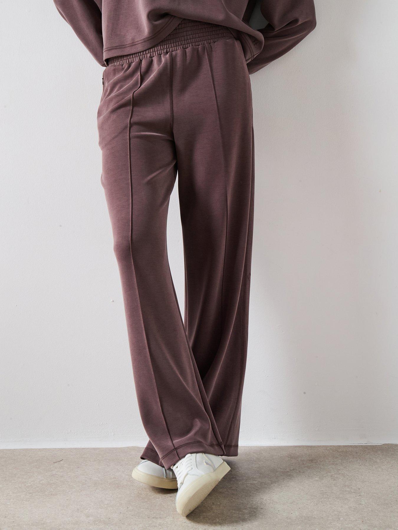 undefined Womens Training Sand Wash Cloudweight Track Pant - Brown