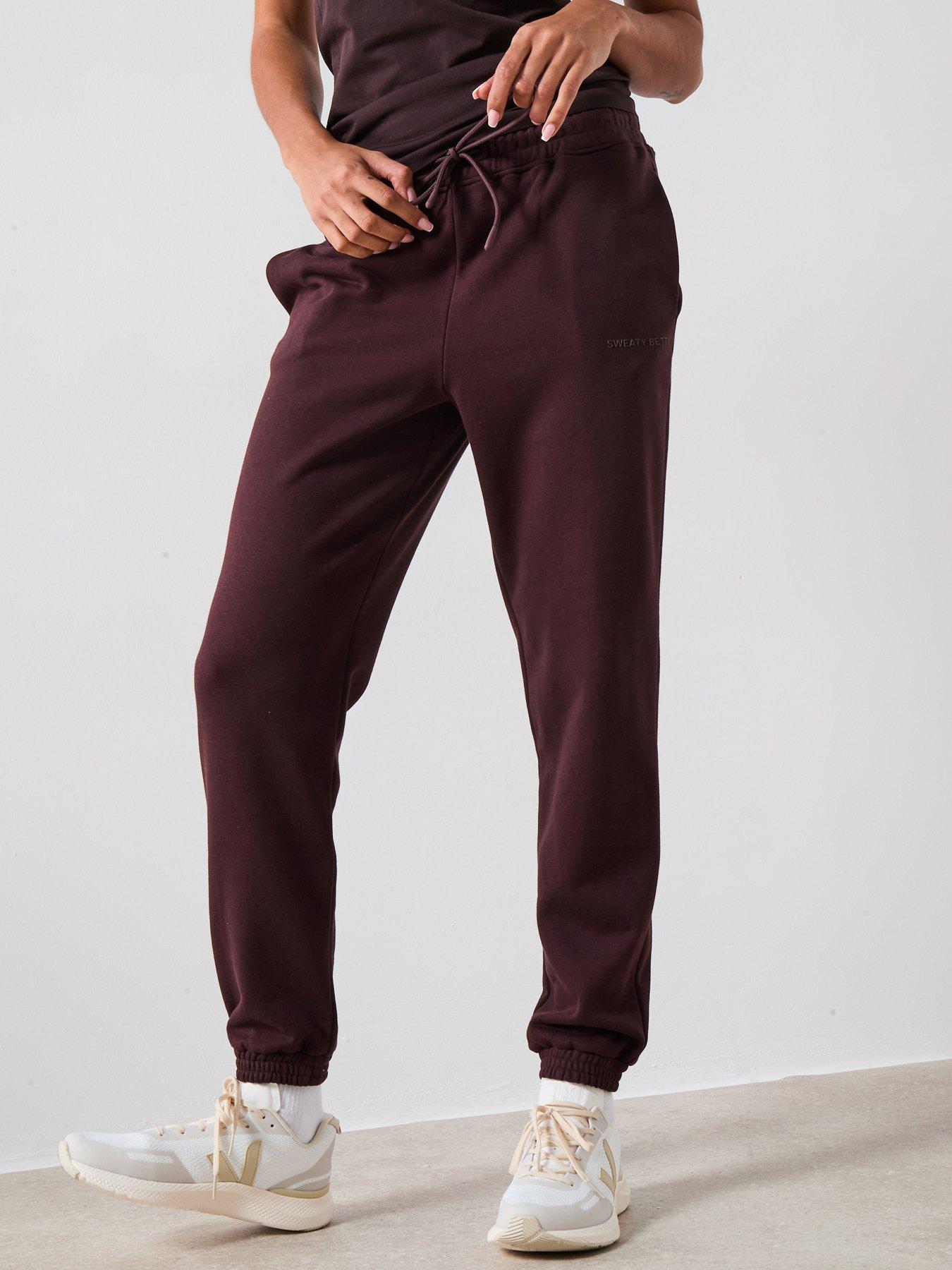 undefined Womens Training Revive Relaxed Jogger - Brown