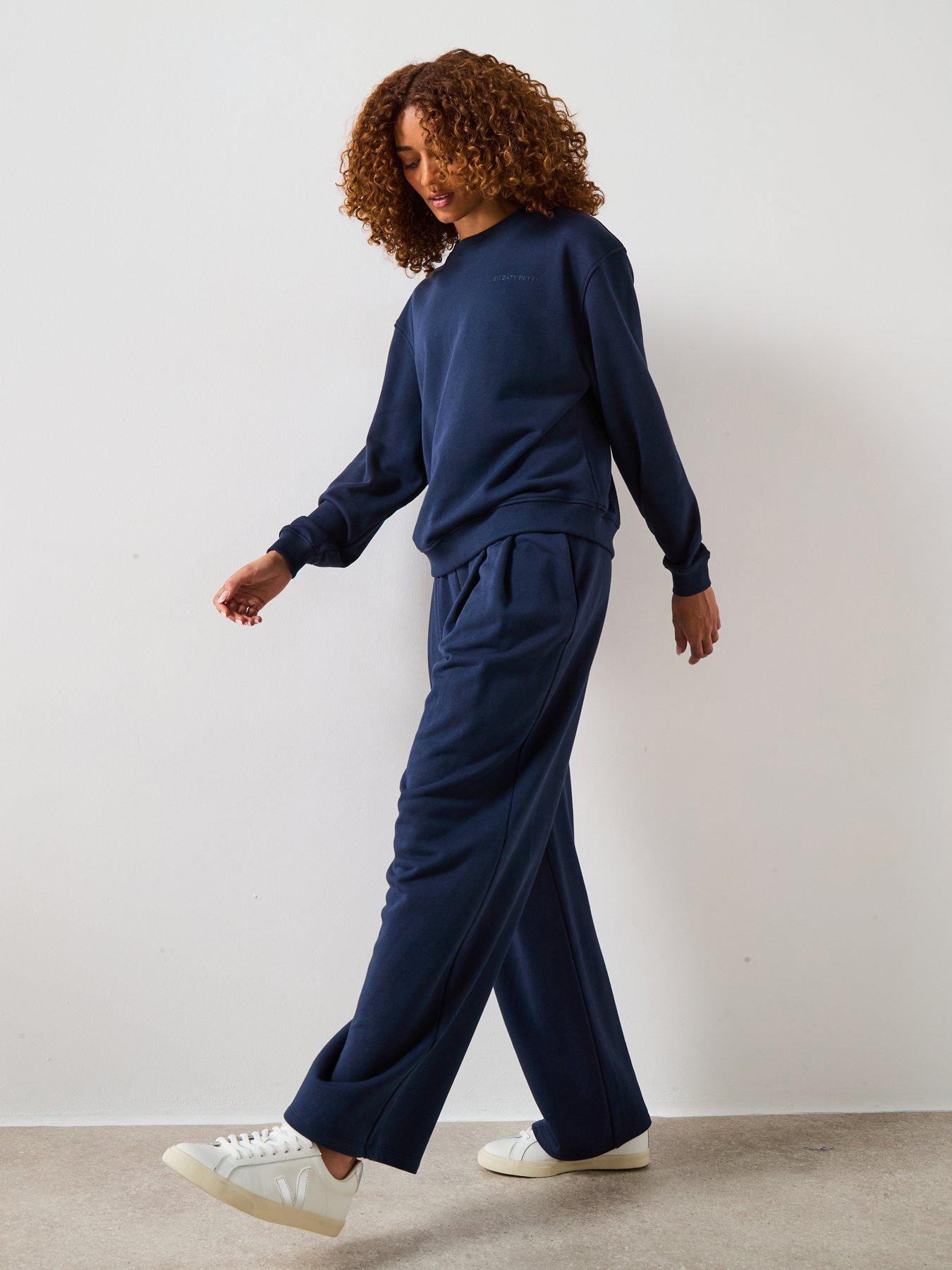 Image 3 of 6 of Sweaty Betty Womens Training Revive Crew Neck Sweatshirt - Navy