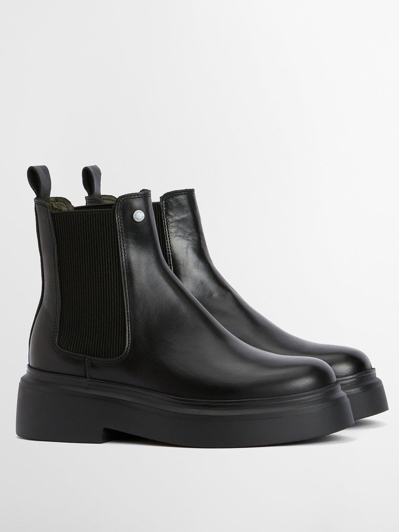 Image 2 of 6 of Barbour Celina Chelsea Boot - Black