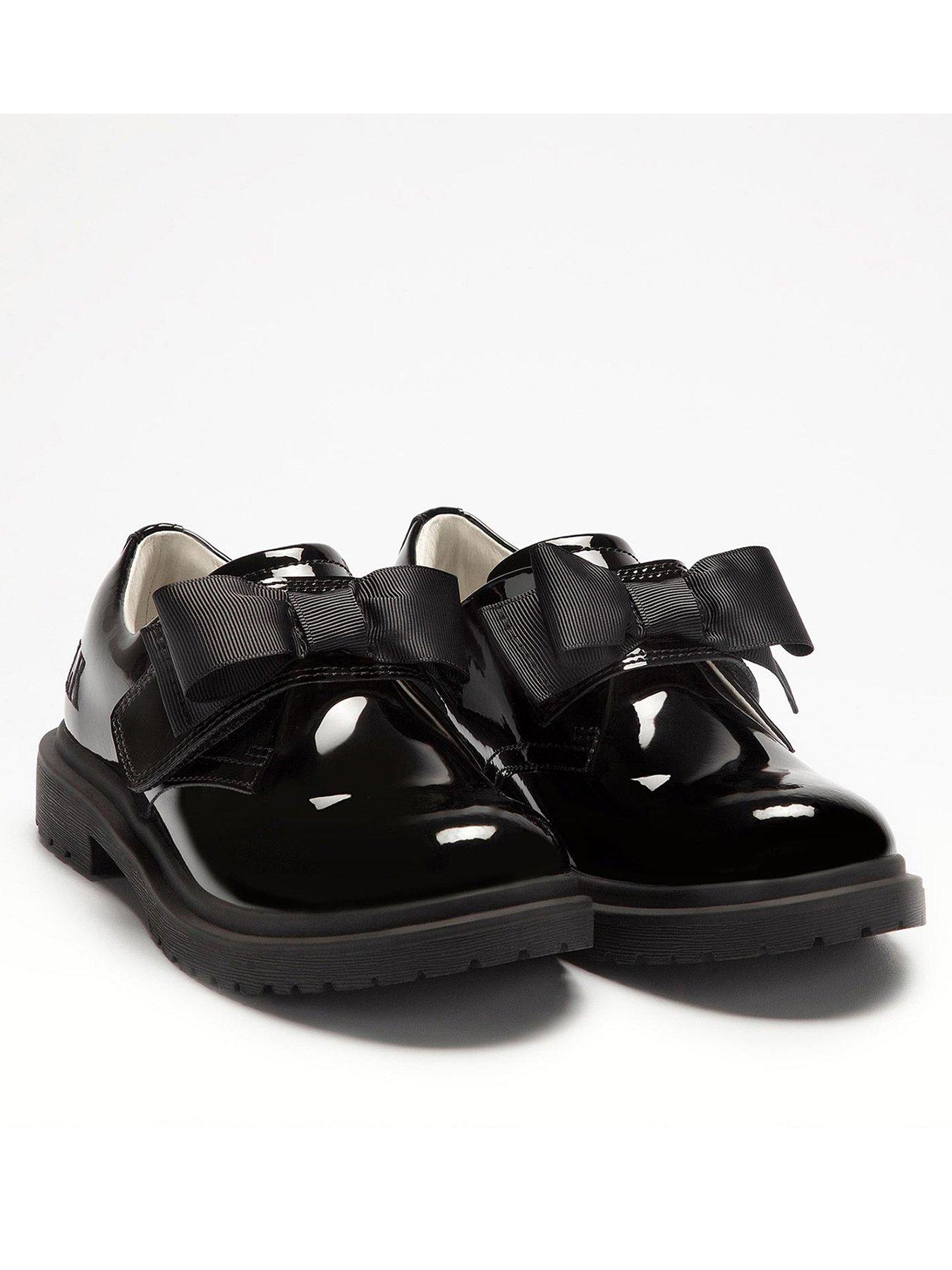  image of lelli-kelly-junior-faye-patent-school-shoe-miss-lk-black