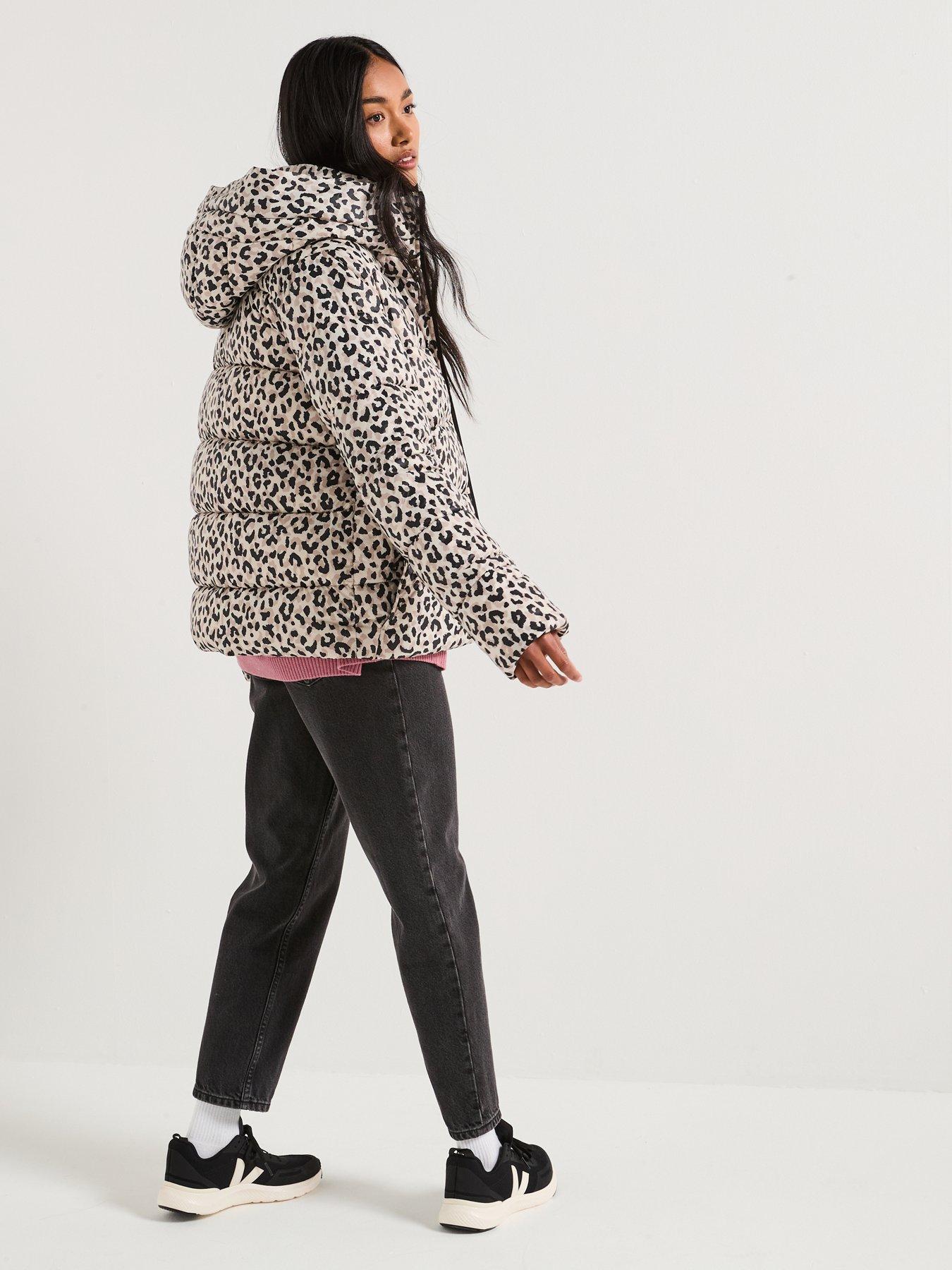 Image 6 of 6 of Barbour International BIntl Printed Olivios Puffer Jacket - Multi