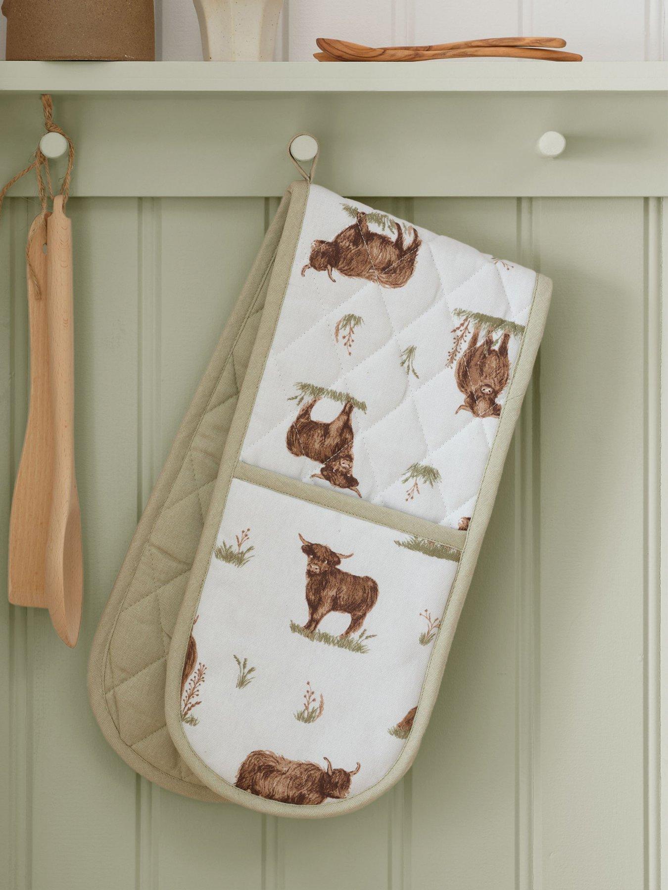 undefined Angus Highland Cow Double Oven Glove