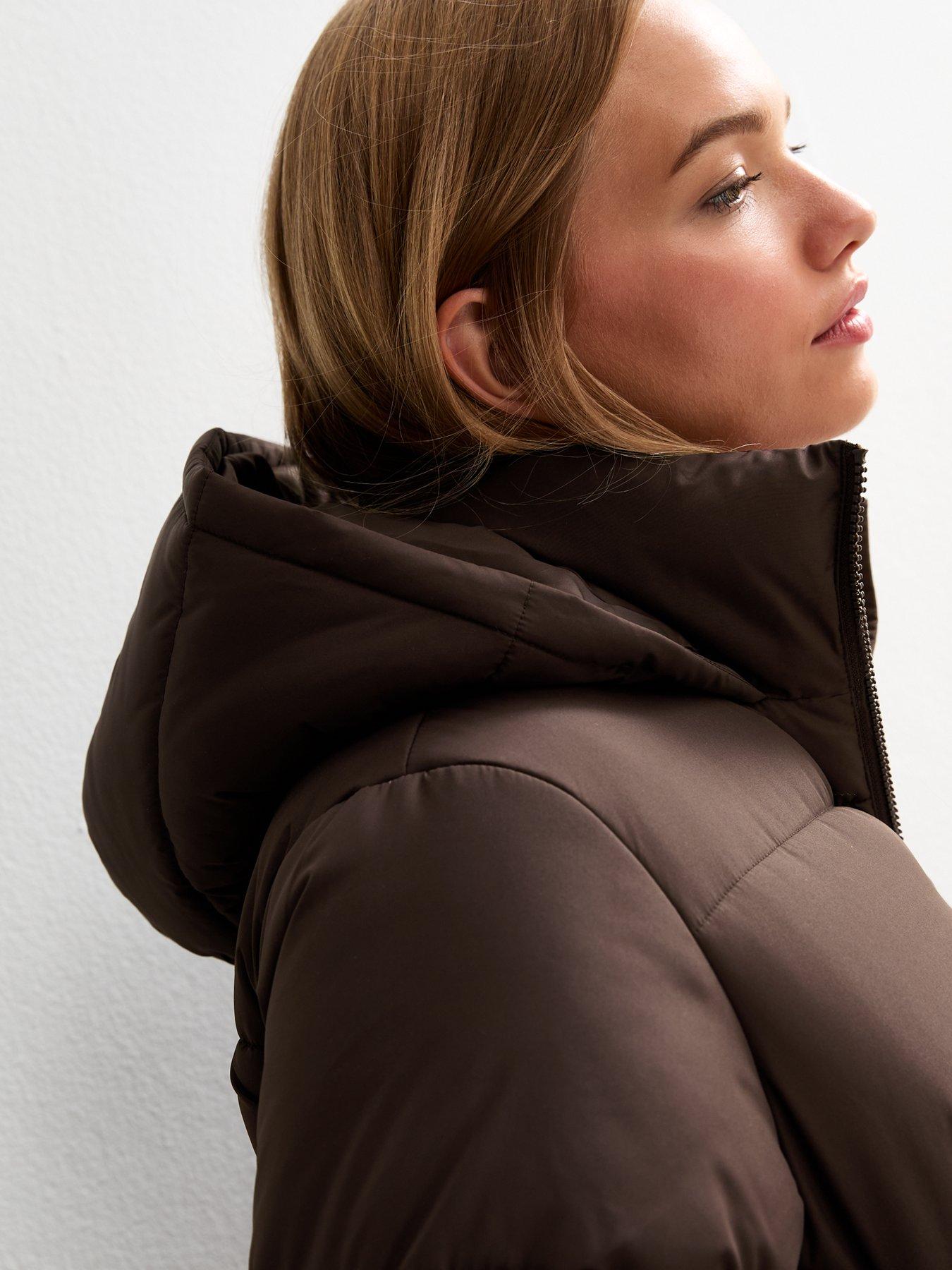 Image 5 of 5 of New Look Hooded Cropped Puffer Jacket - Brown