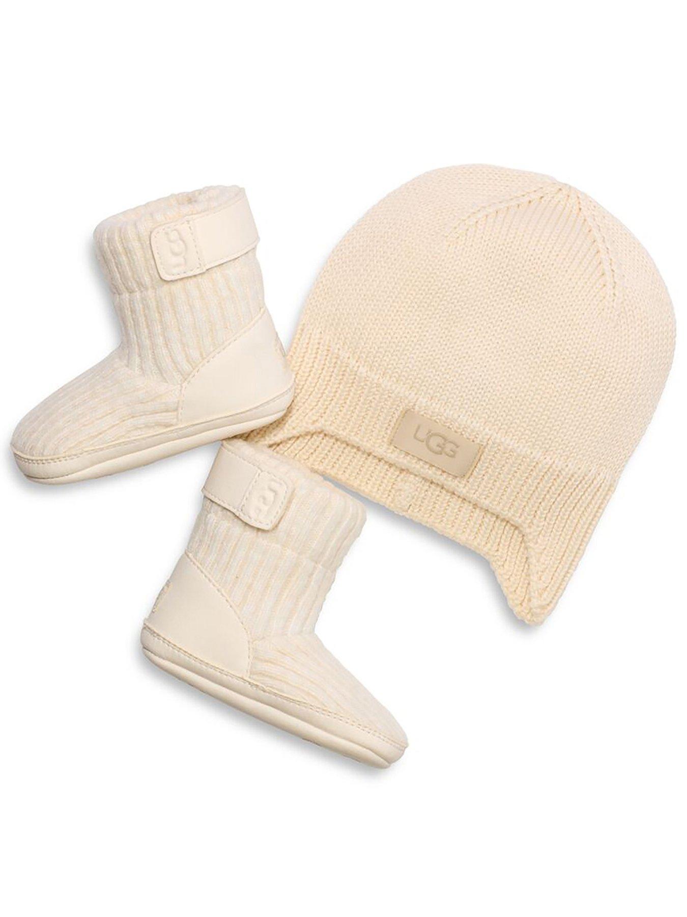 UGG Childrens Skylar Slippers  &  Beanie Hat Set - Cream