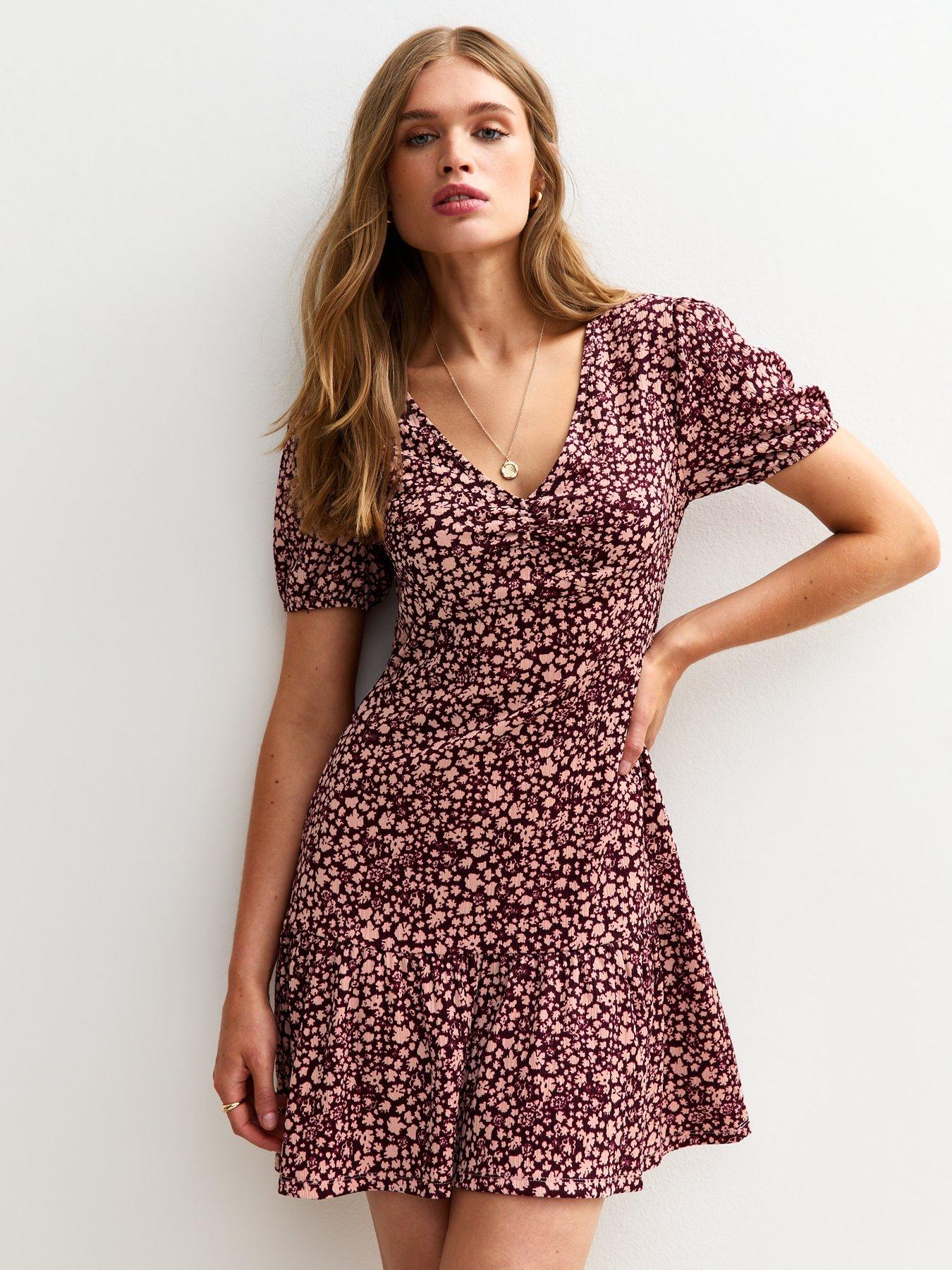 New Look Pink Ditsy Print Crinkle Texture V-neck Mini Dress
